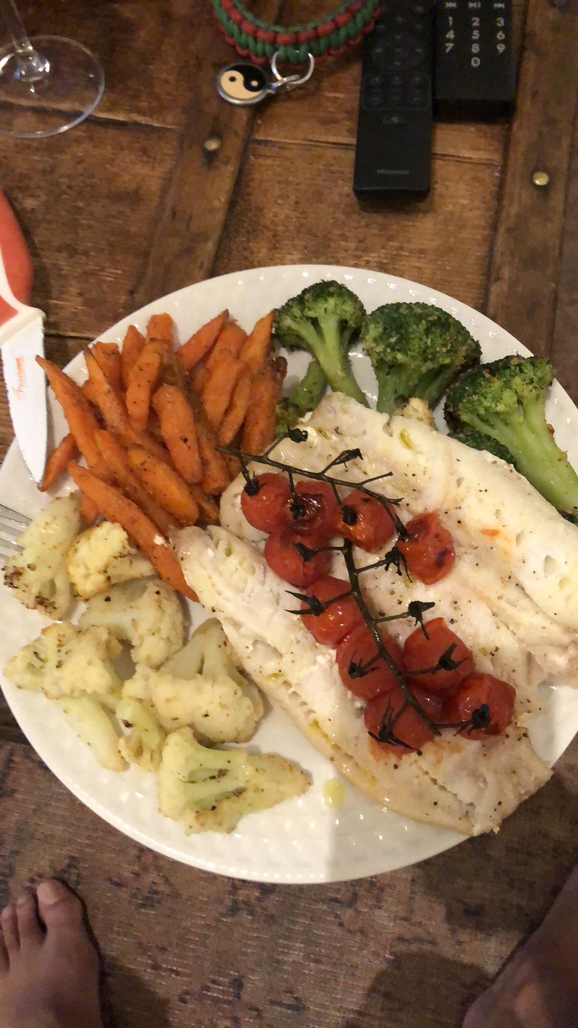 Poisson et légumes rôtis