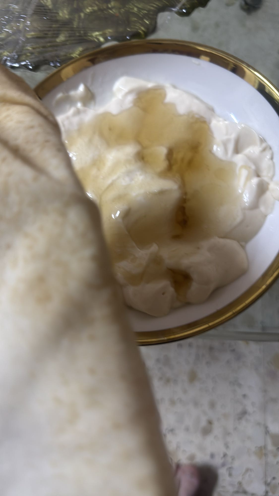 Flatbread with yogurt & honey