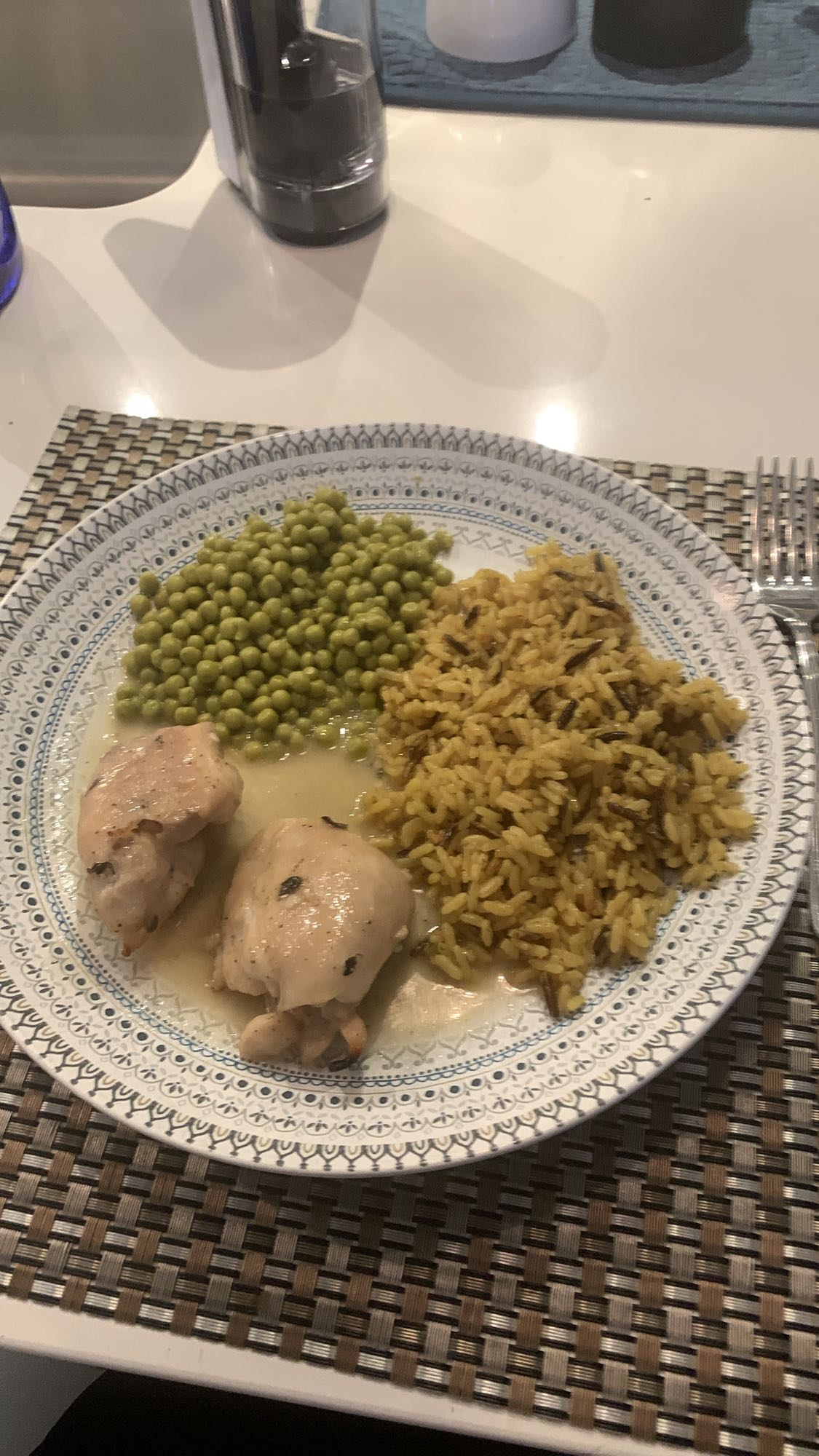 Poulet, riz et petits pois
