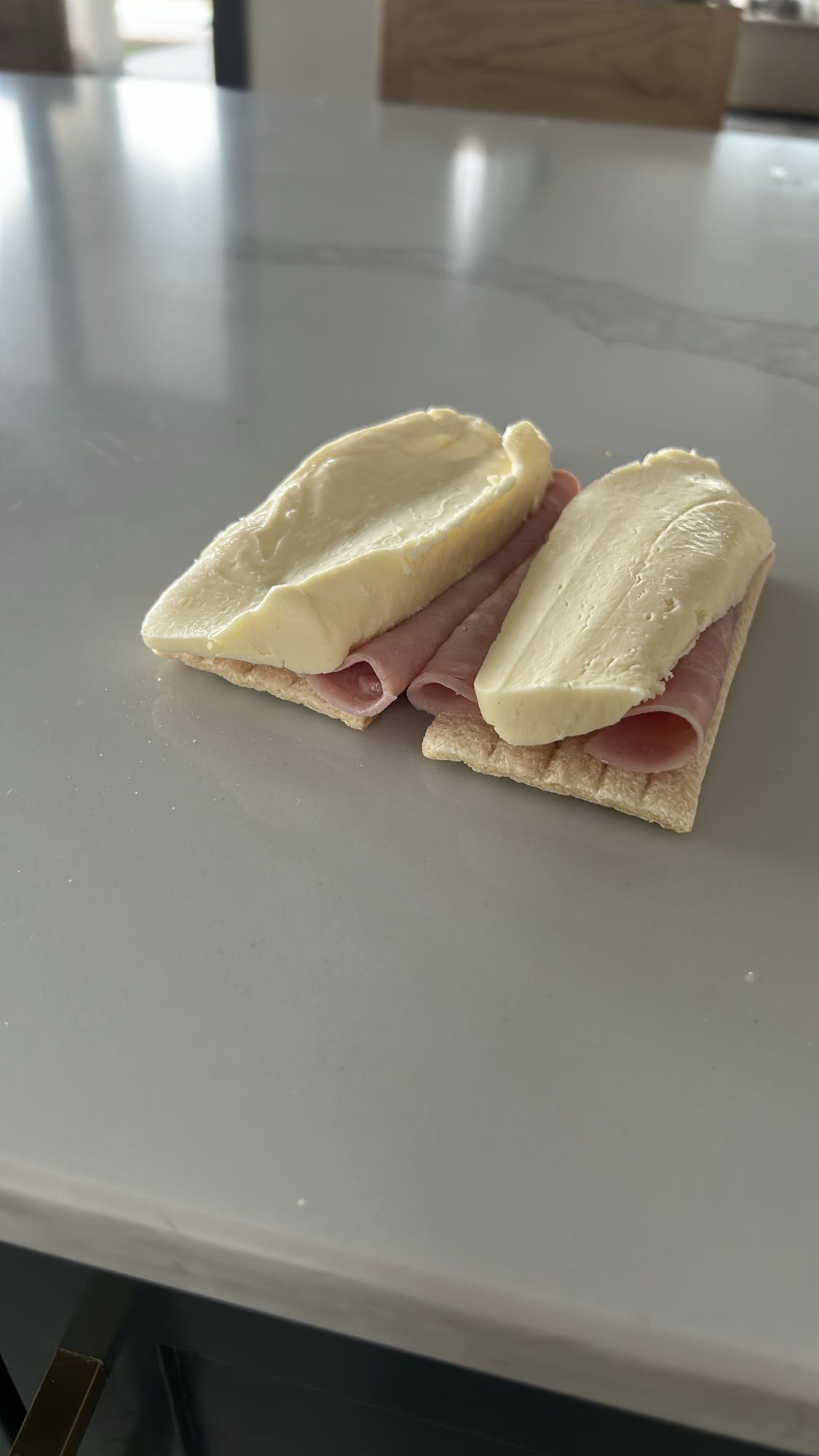 Tostada de jamón y queso