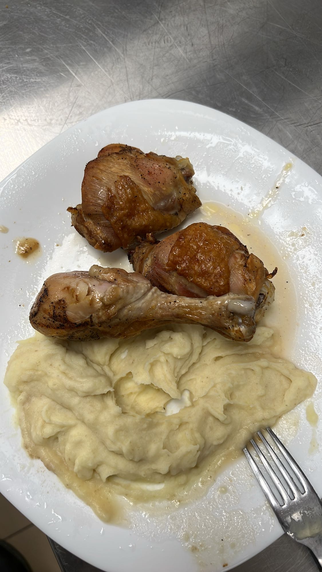Pui cu piure de cartofi
