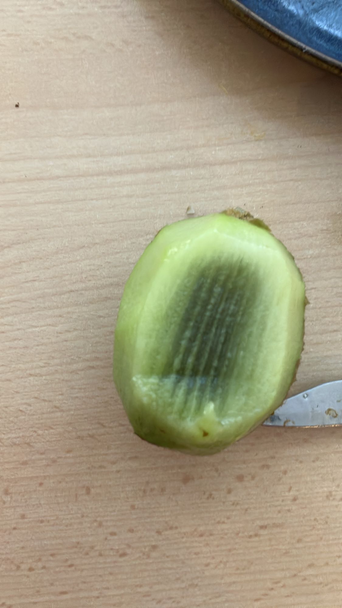 Kiwi descascado
