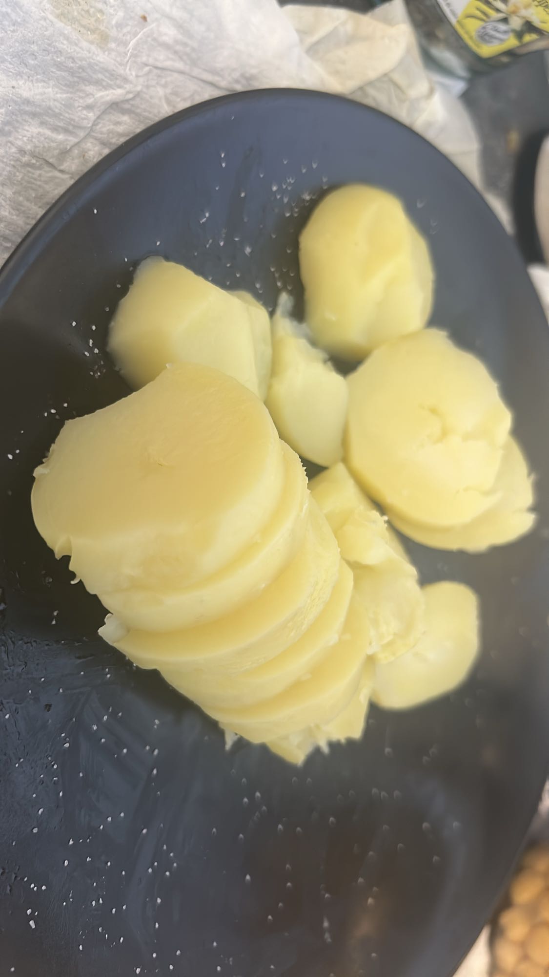 Pommes de terre bouillies avec mayonnaise maison