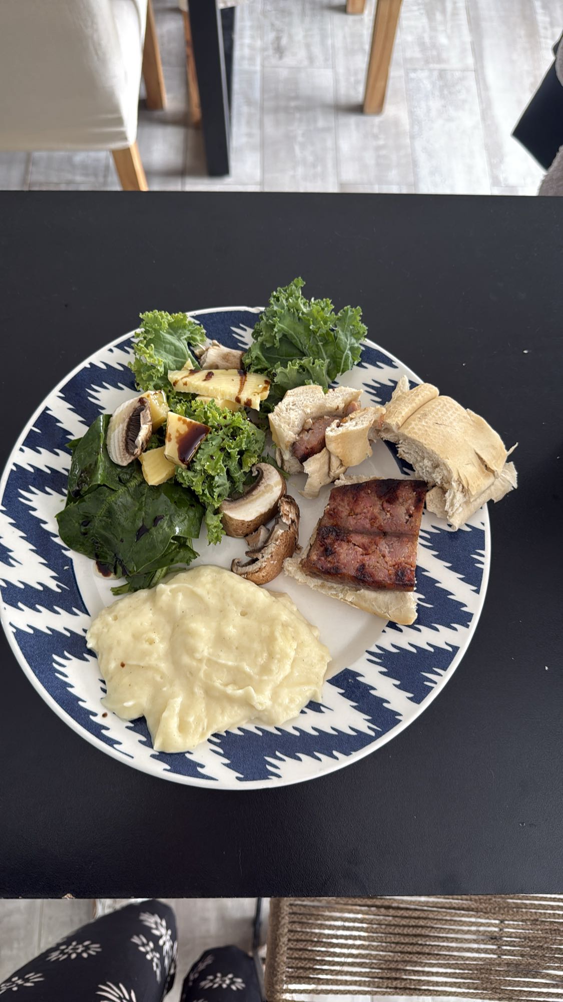 Plato mixto con puré