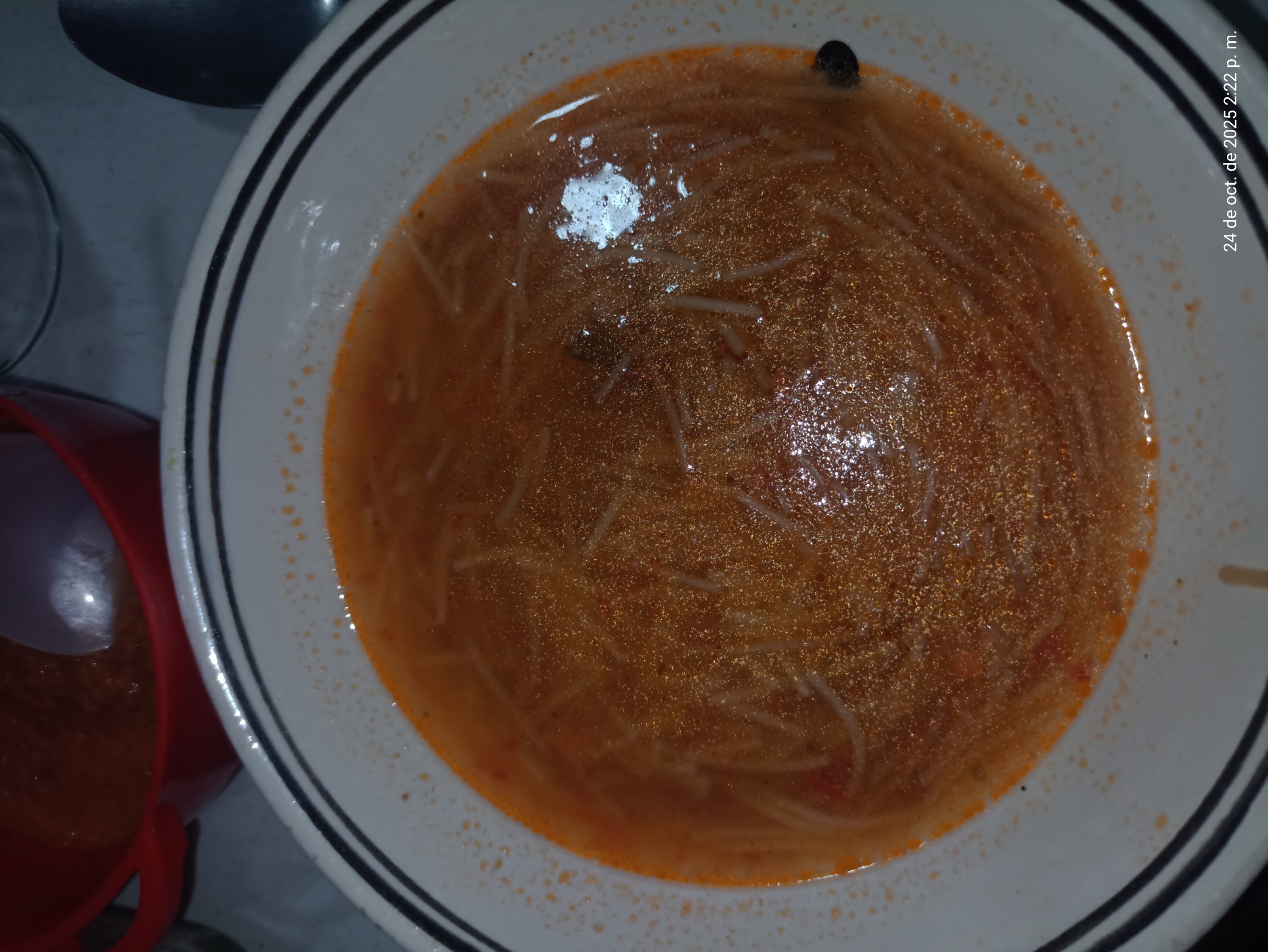 sopa de fideos
