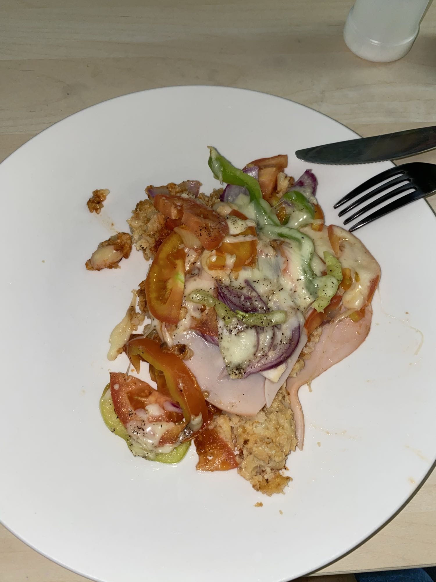 pizza de verduras y pavo