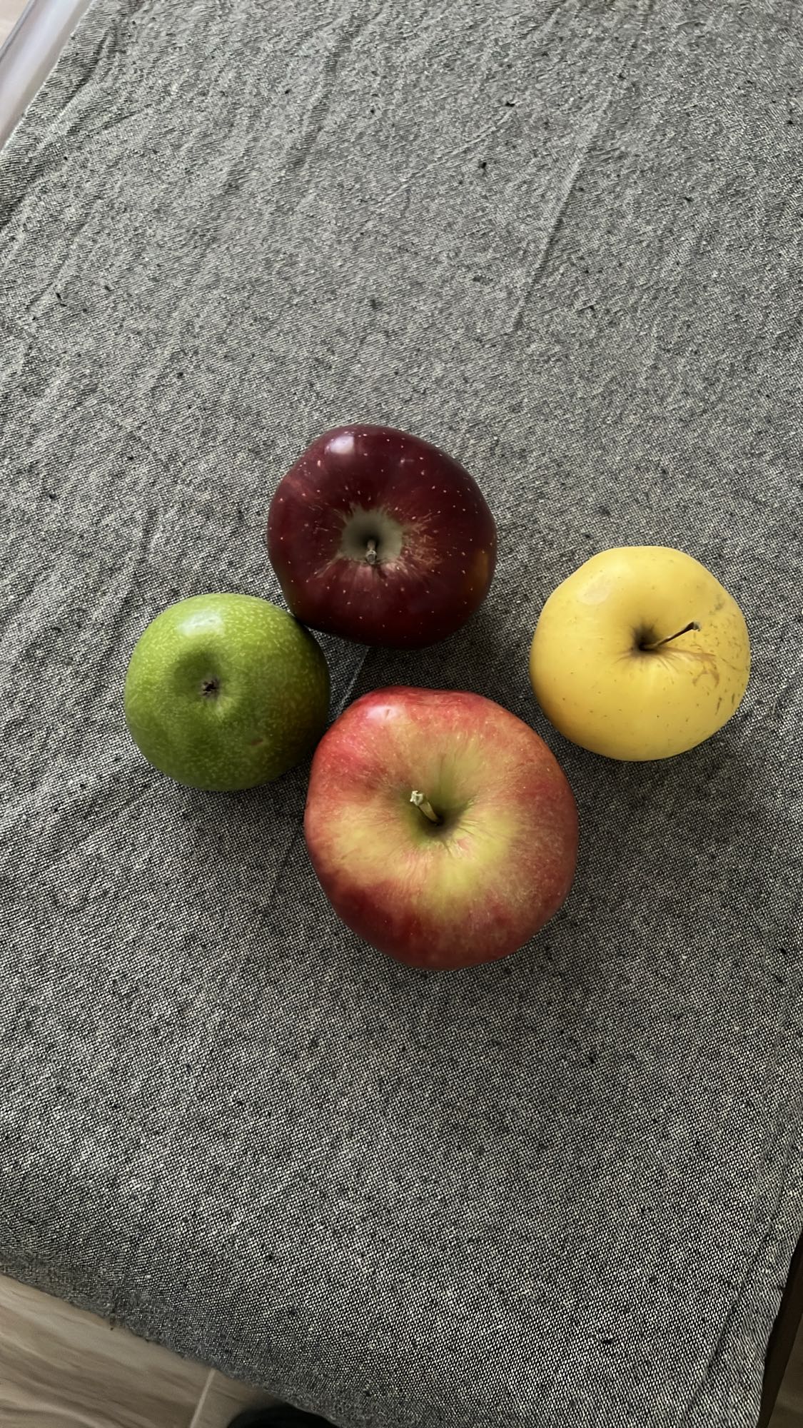 մրգային խնձորների խորտիկ