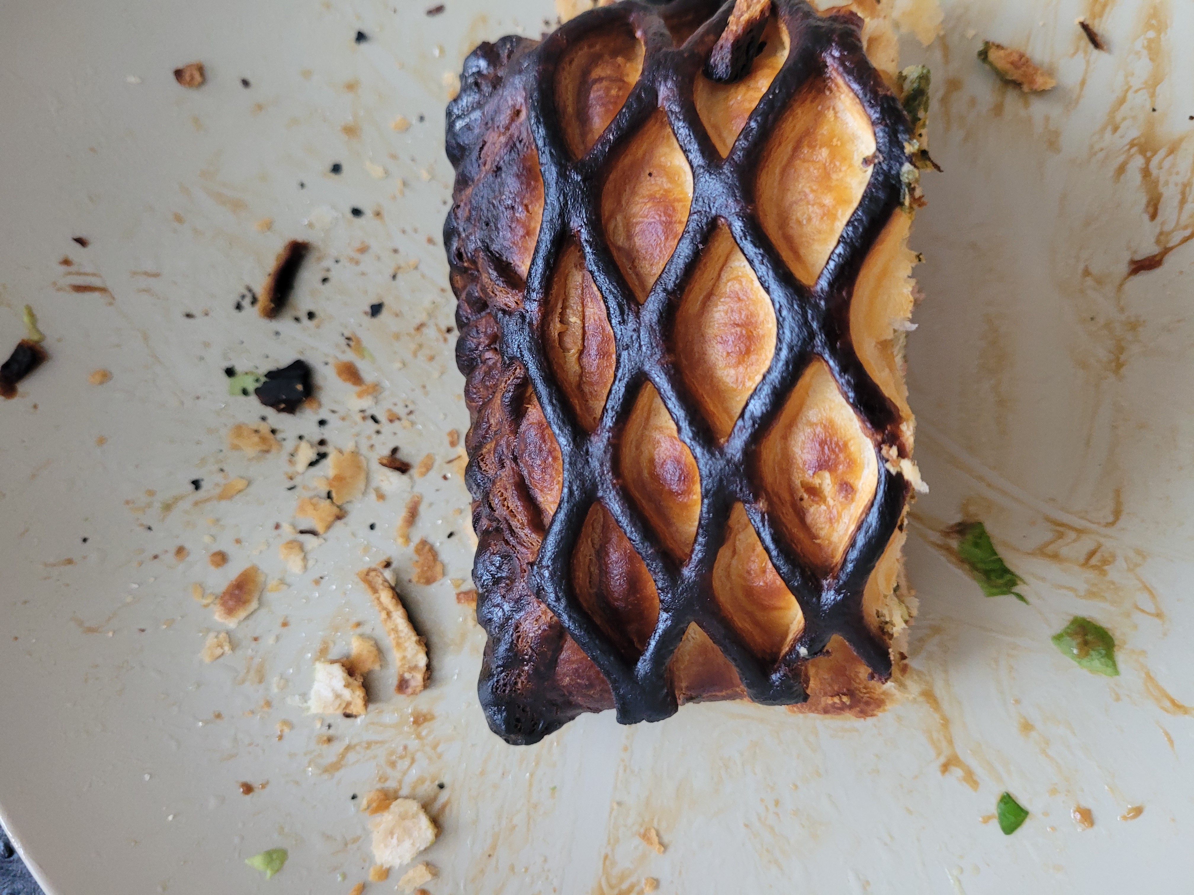 Feuilleté salé brûlé