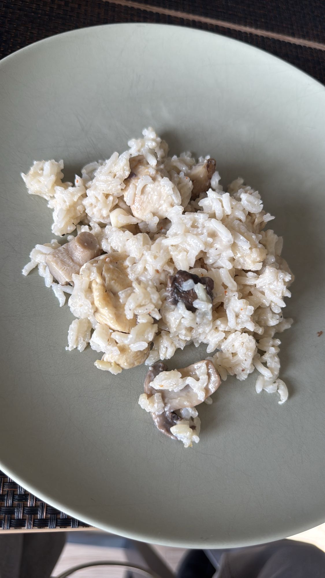 Riz au poulet et champignons