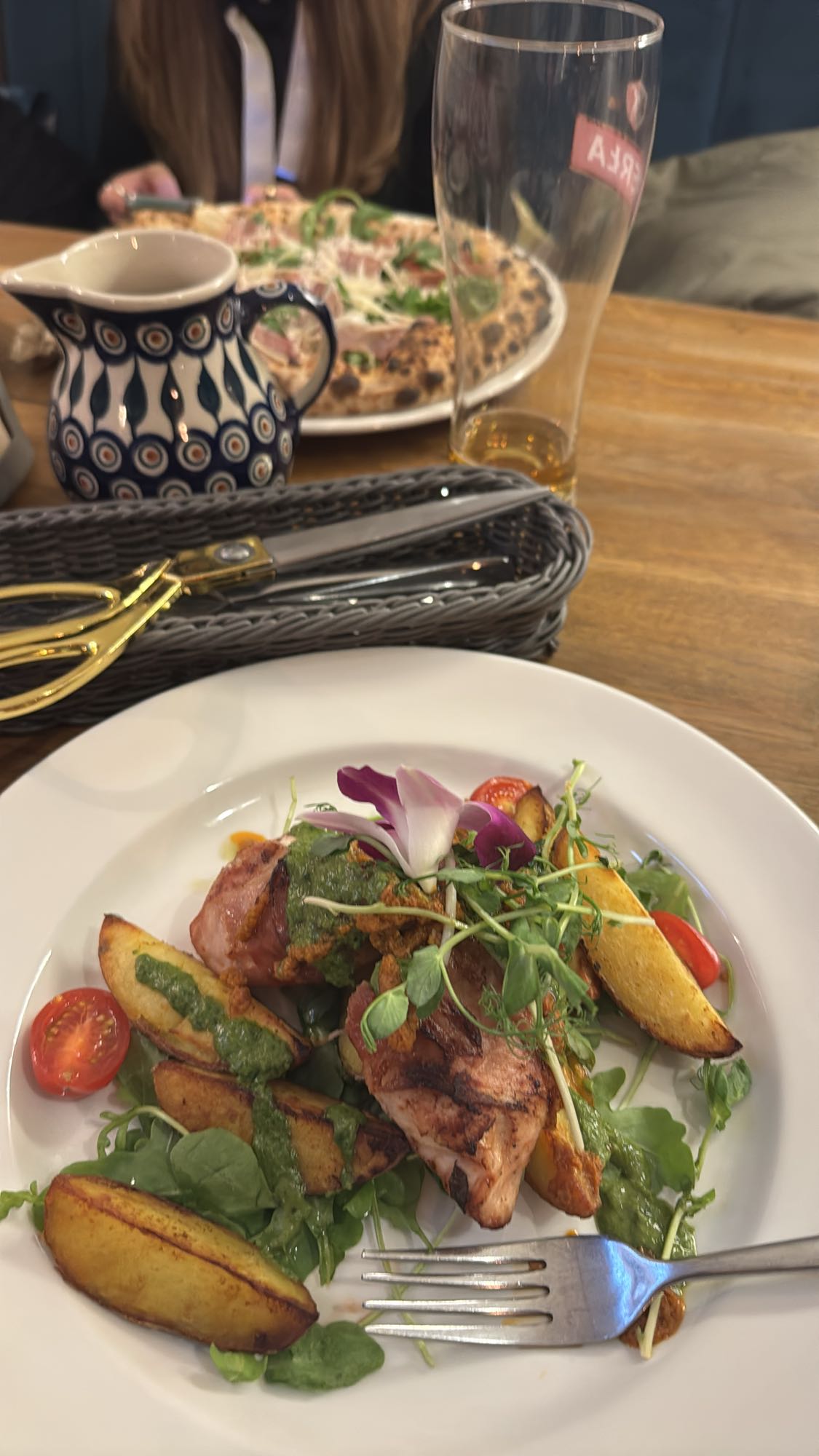 Grillowana pierś z ziemniakami