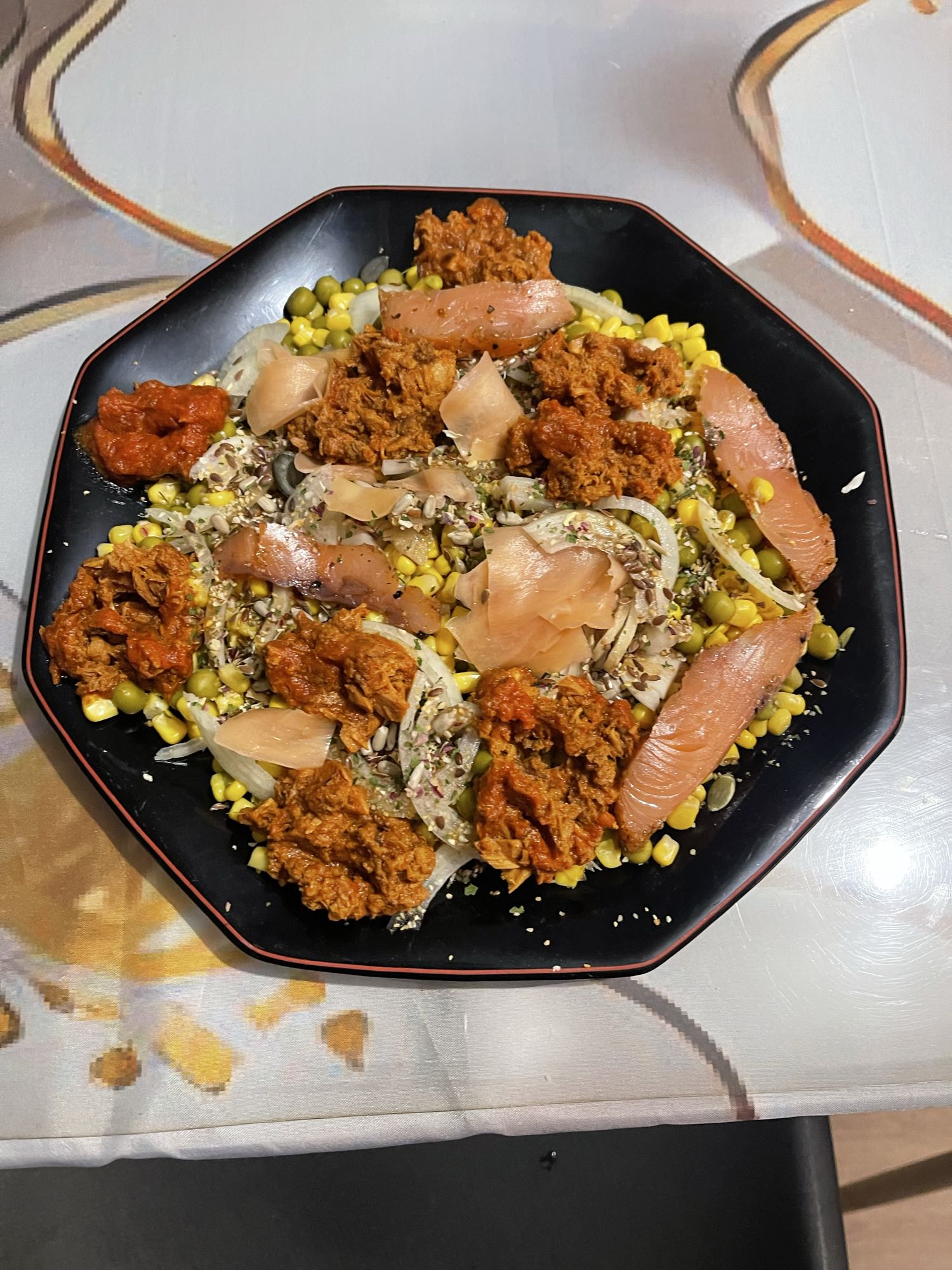 Salade saumon thon maïs