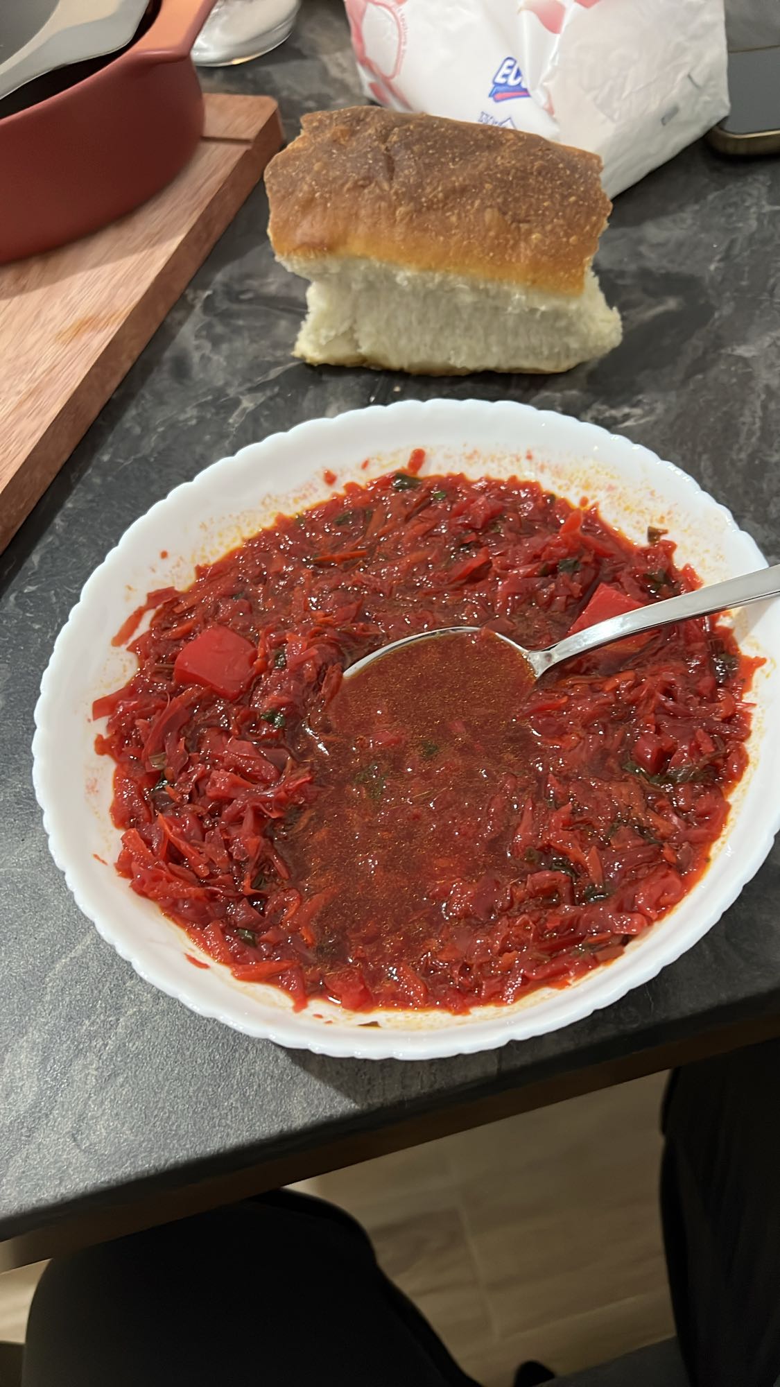 Բորշչ և հաց