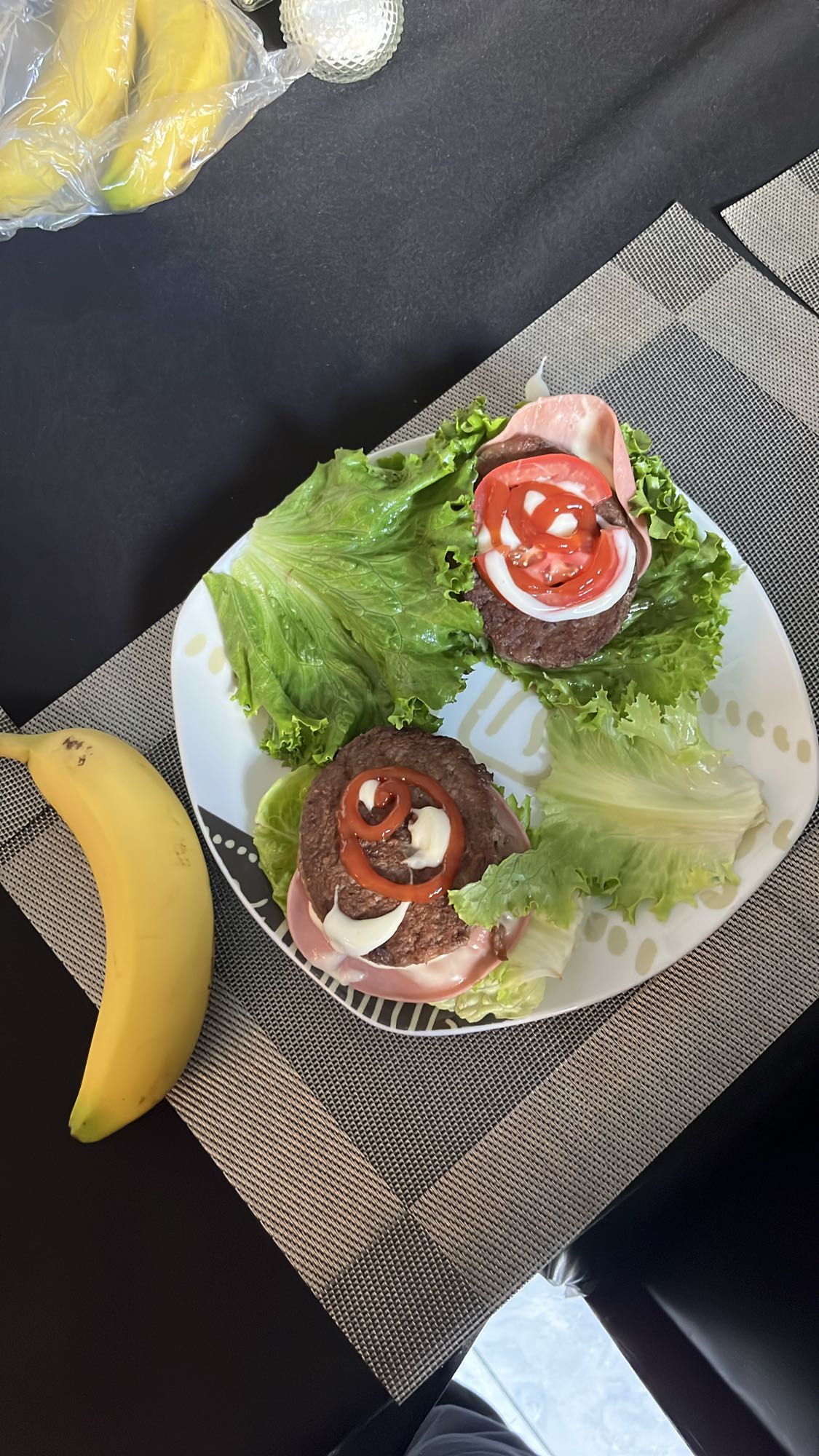 hamburguesas sin pan y plátano