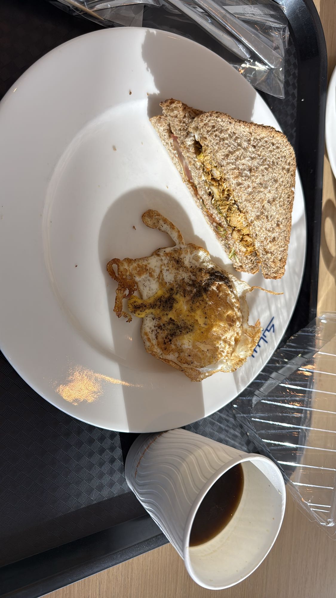 Egg and sandwich breakfast