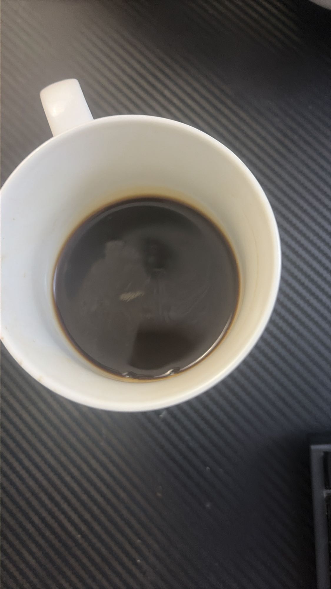 Cafea simplă cu puțină scorțișoară