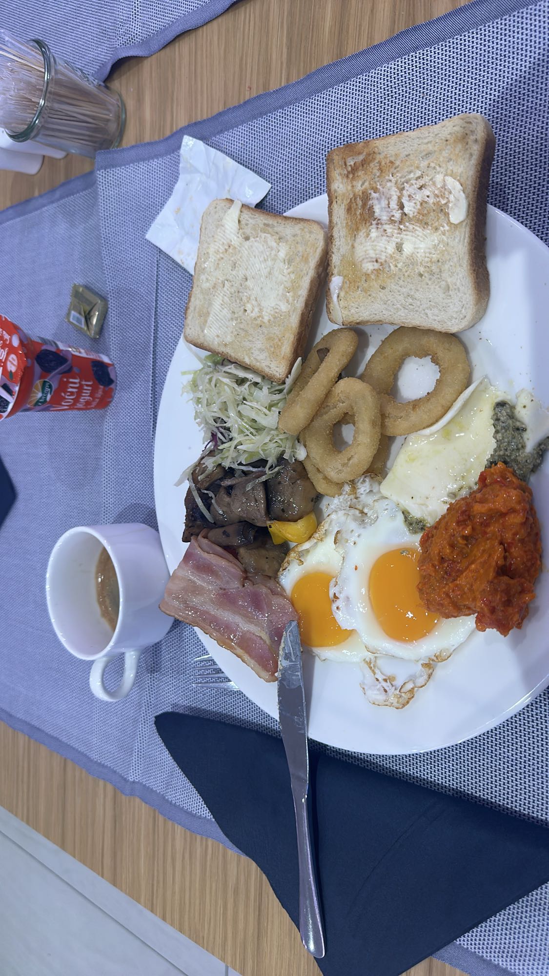 Café da manhã completo