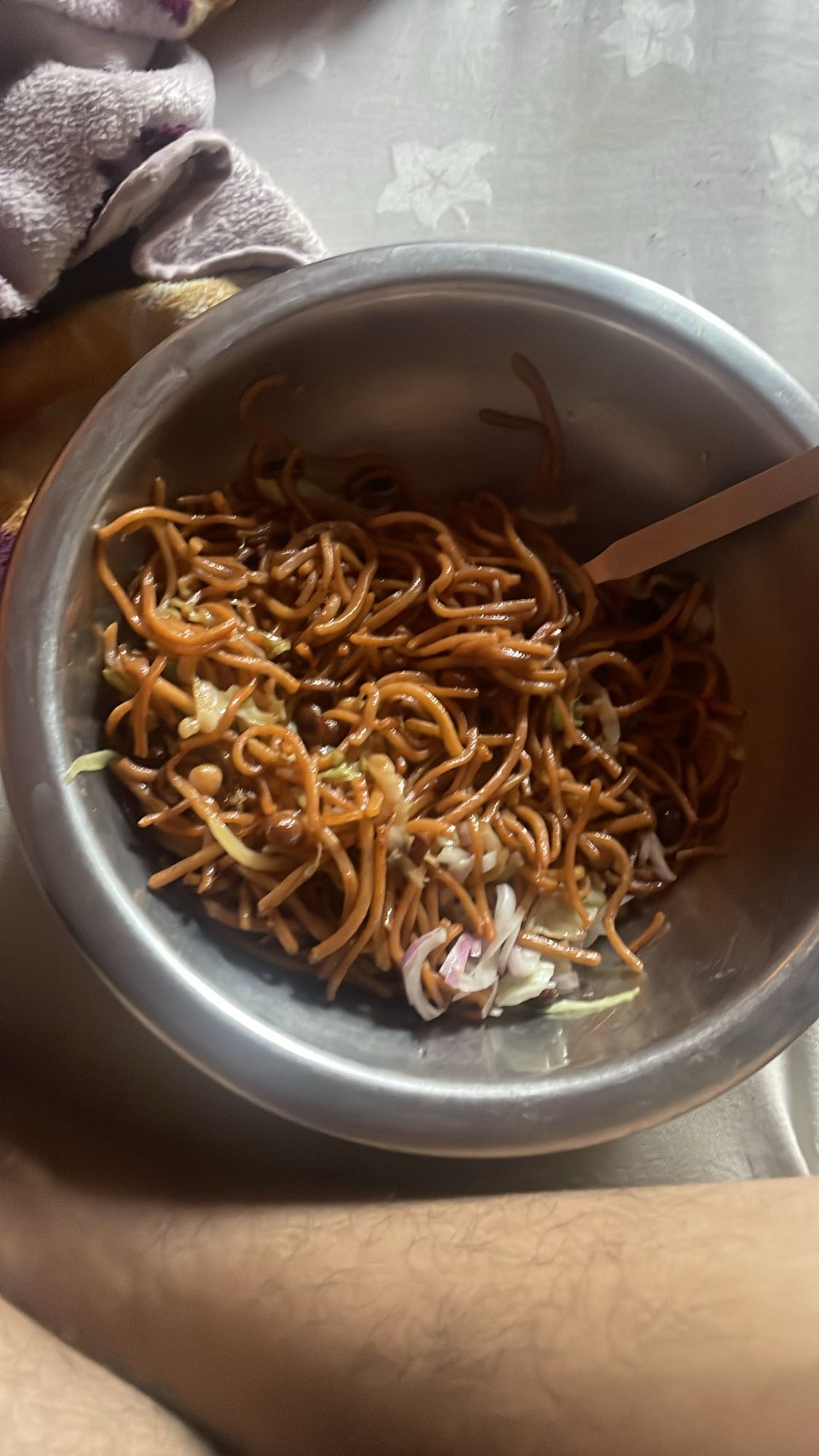 Veg Hakka Noodles