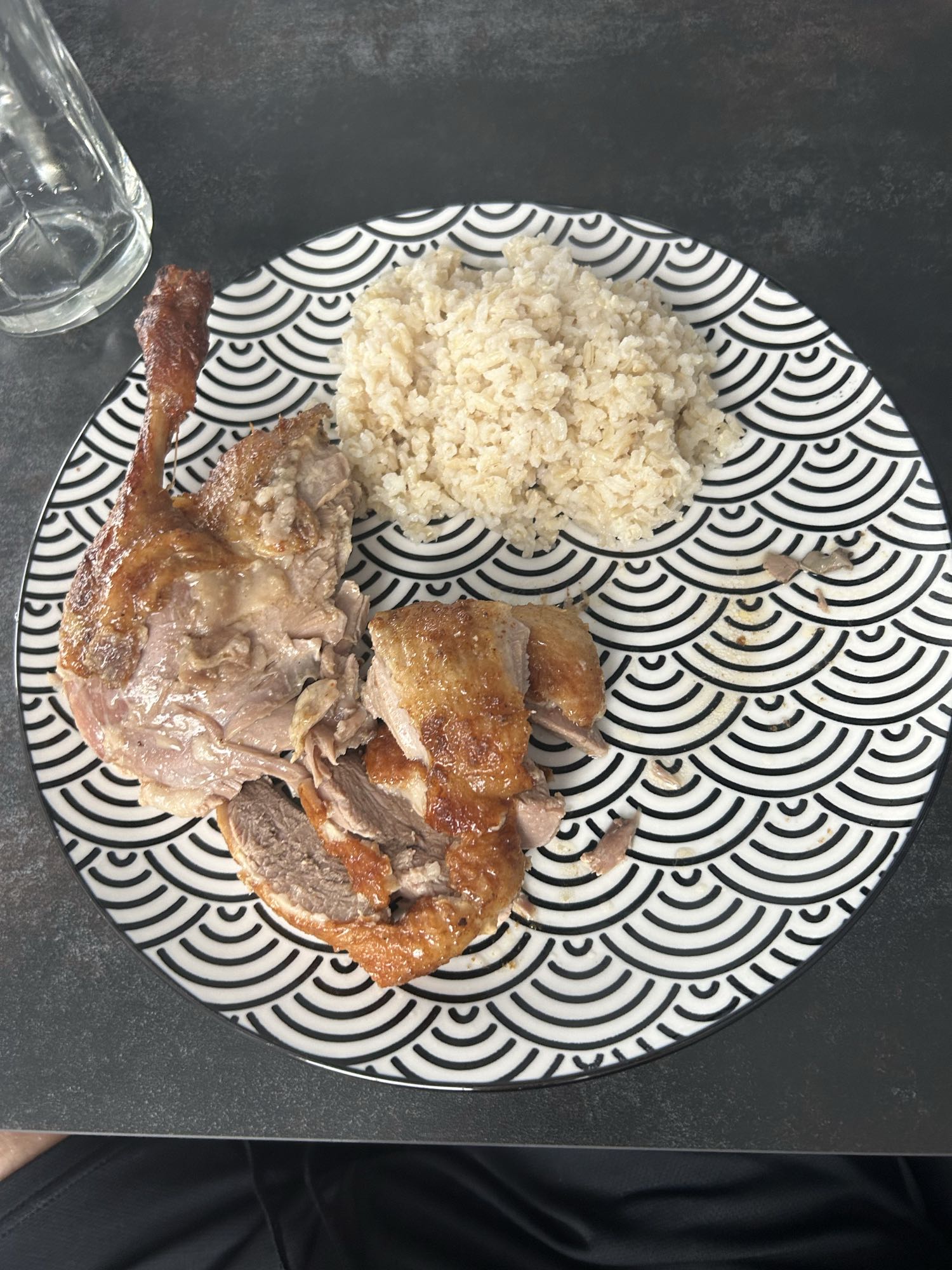 Gebratene Ente mit Reis