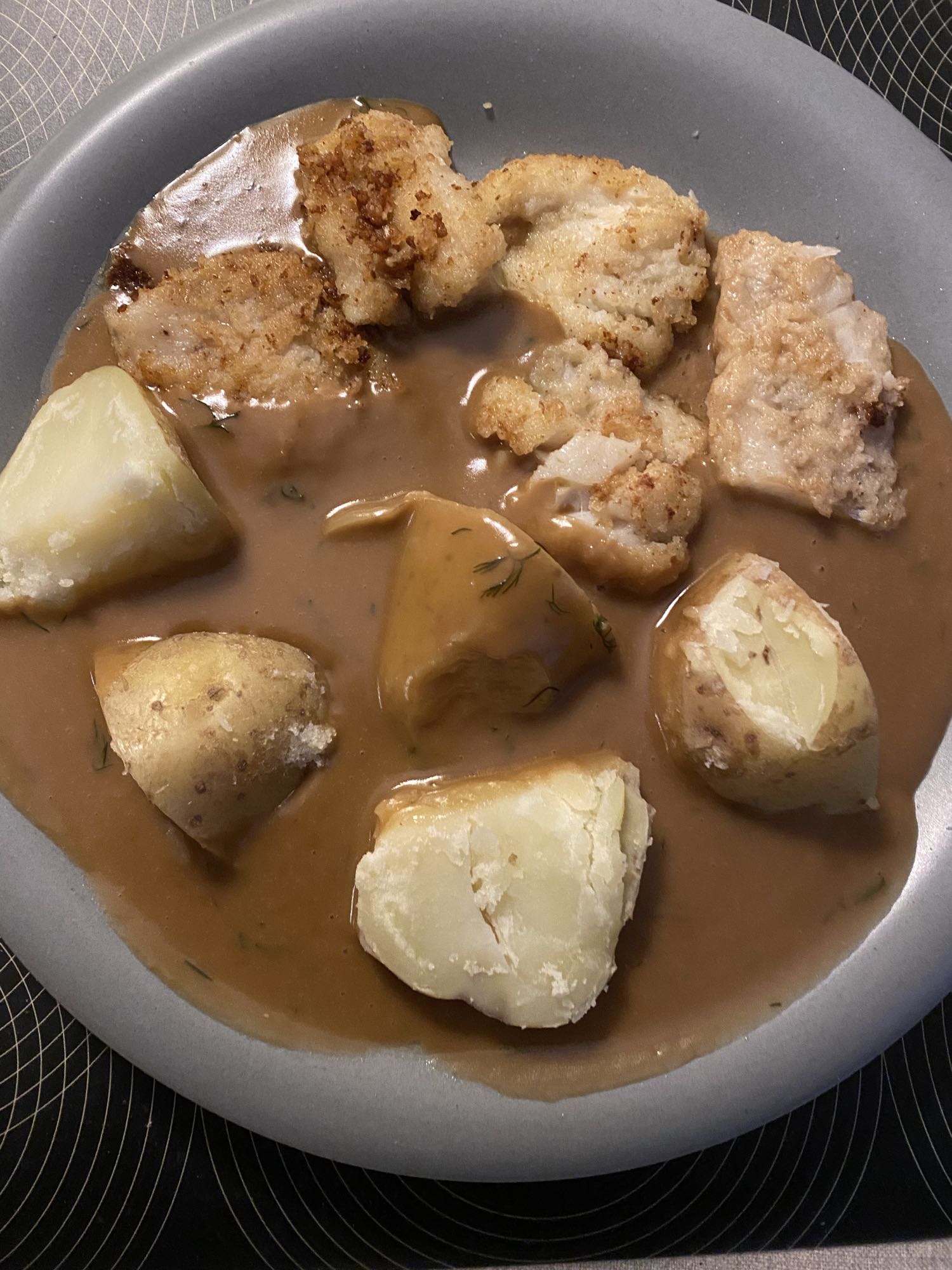 Fisk med potatis & sås