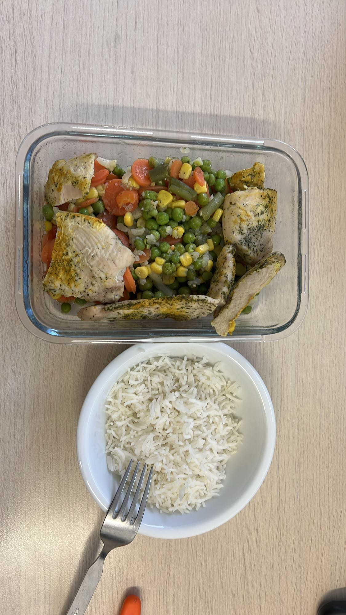 Indyk z ryżem i warzywami