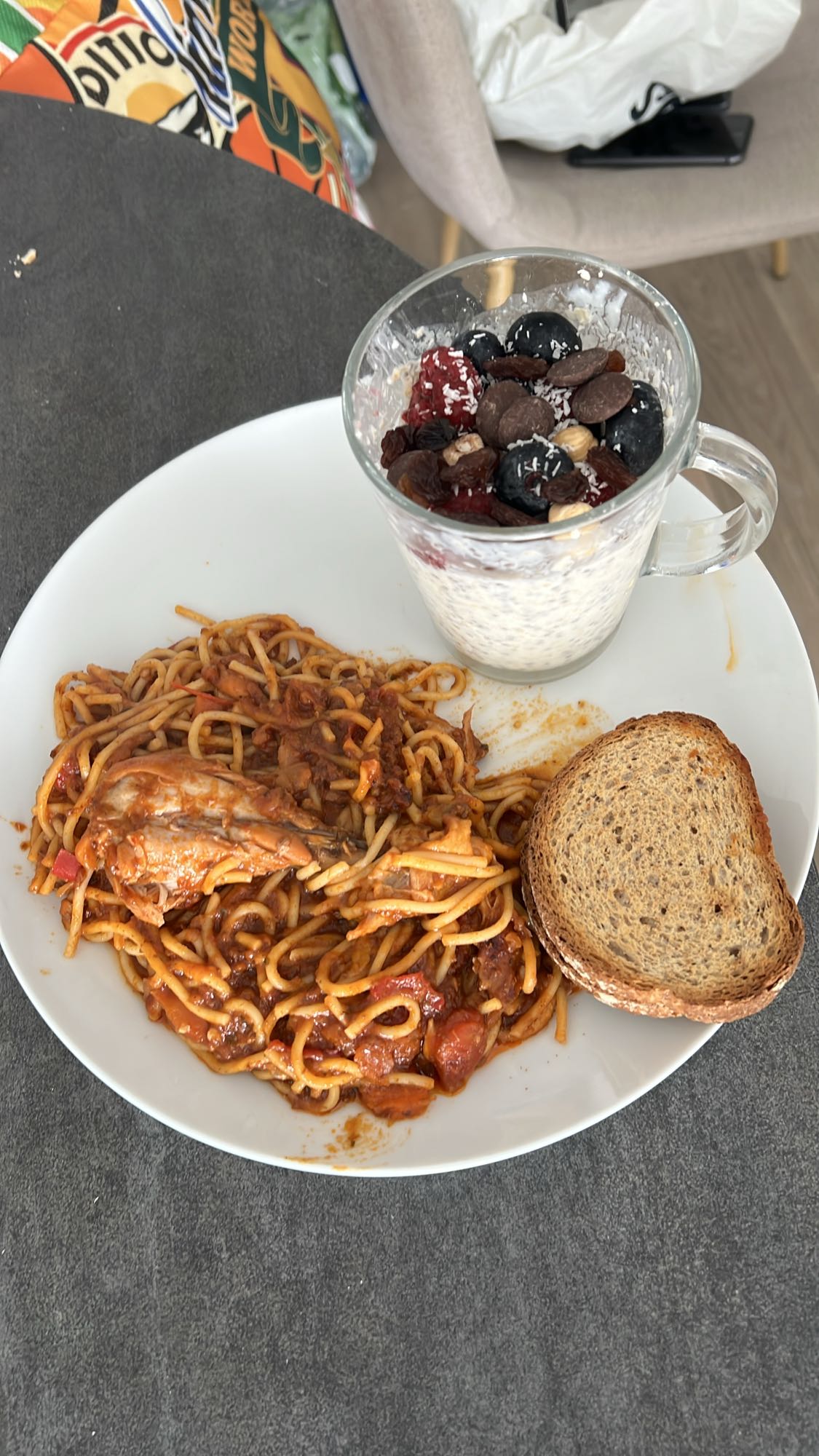 Spaghetti et pudding fruits