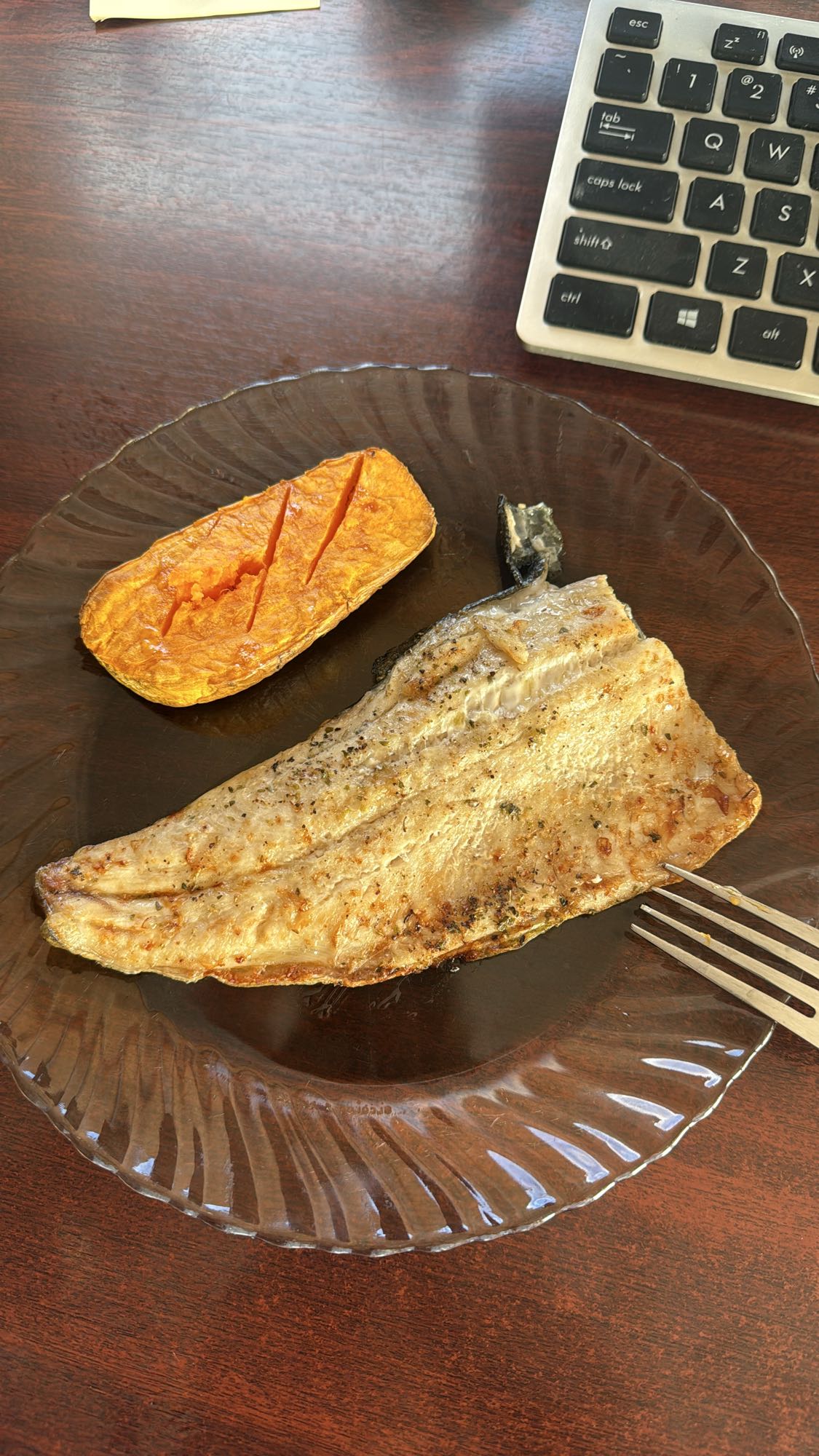 Păstrăv cu dovleac copt