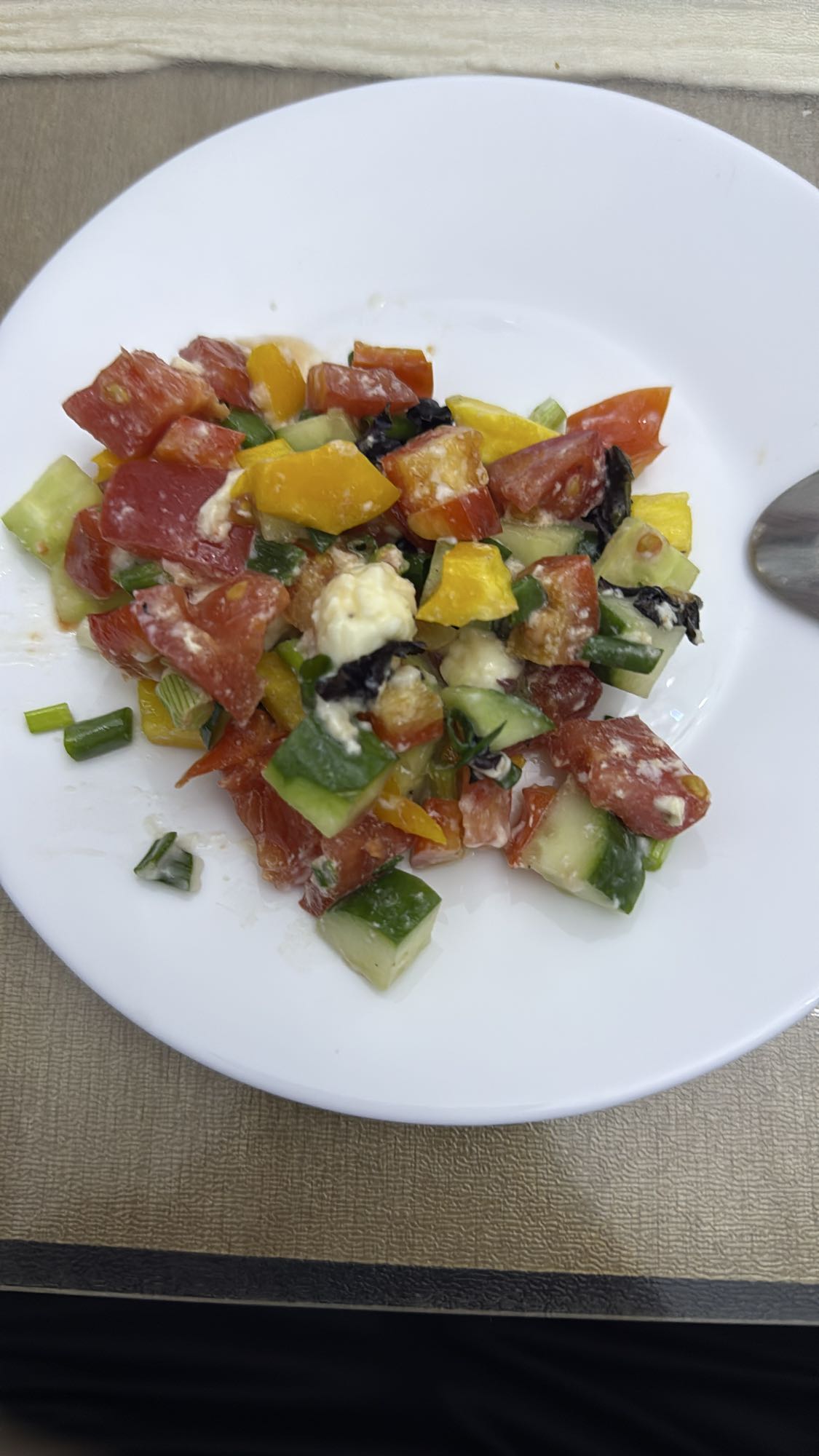 овощной салат с сыром