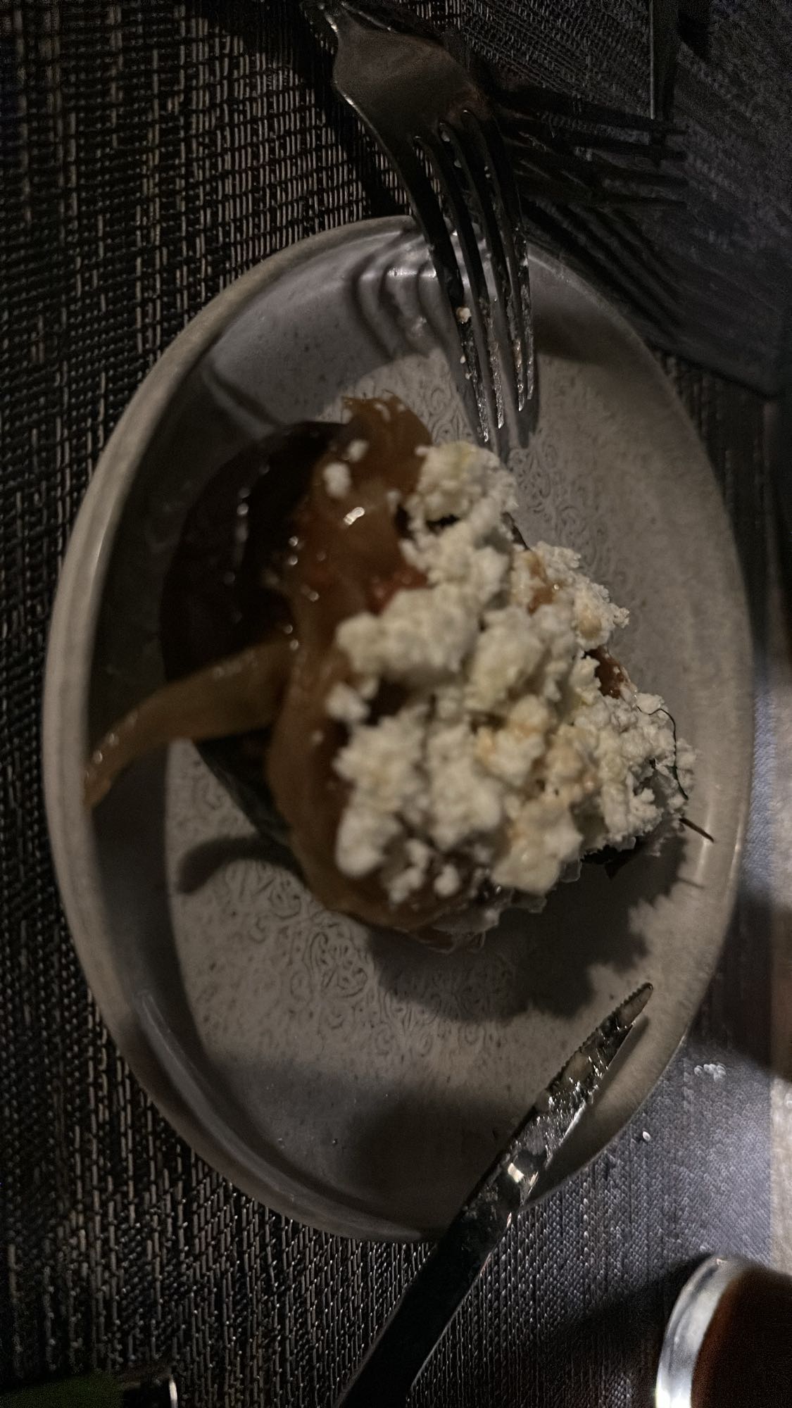 Stuffed eggplant with cheese