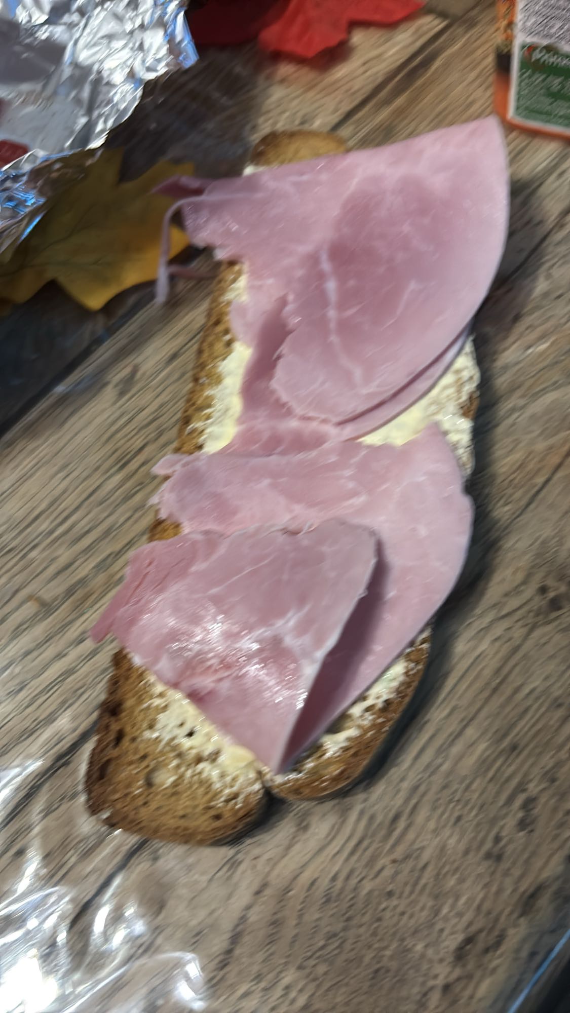 Tartine margarine et jambon