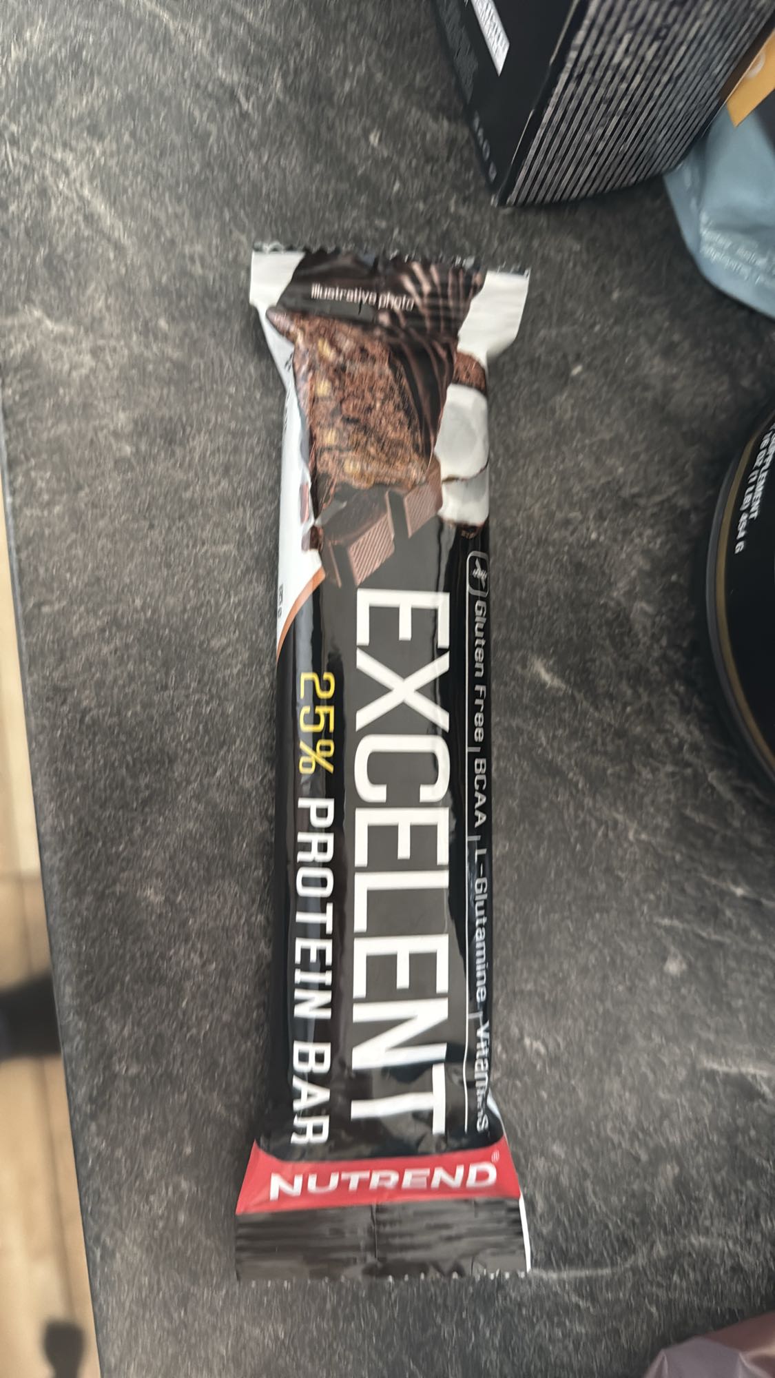 Baton proteic ciocolată