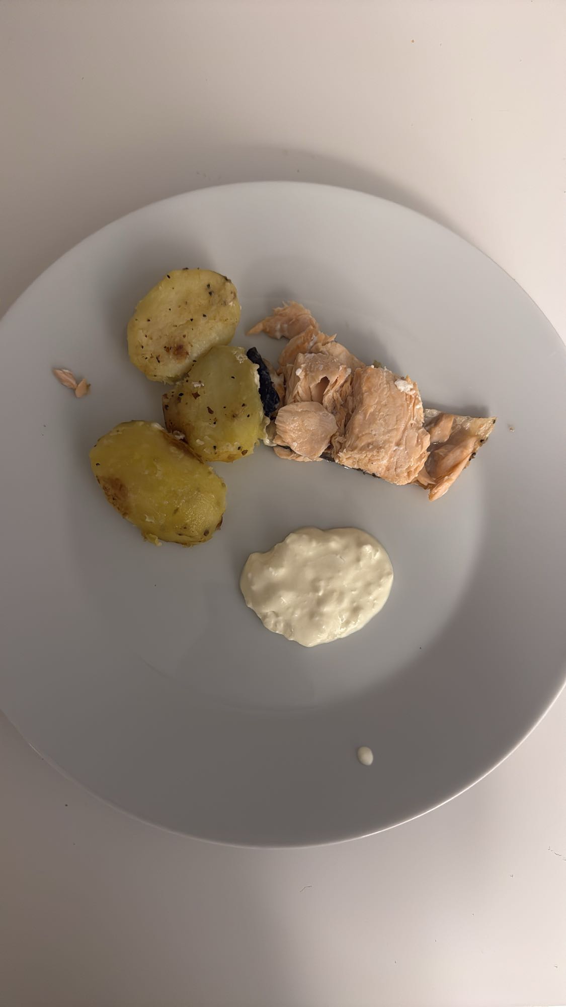 Lax med potatis och sås