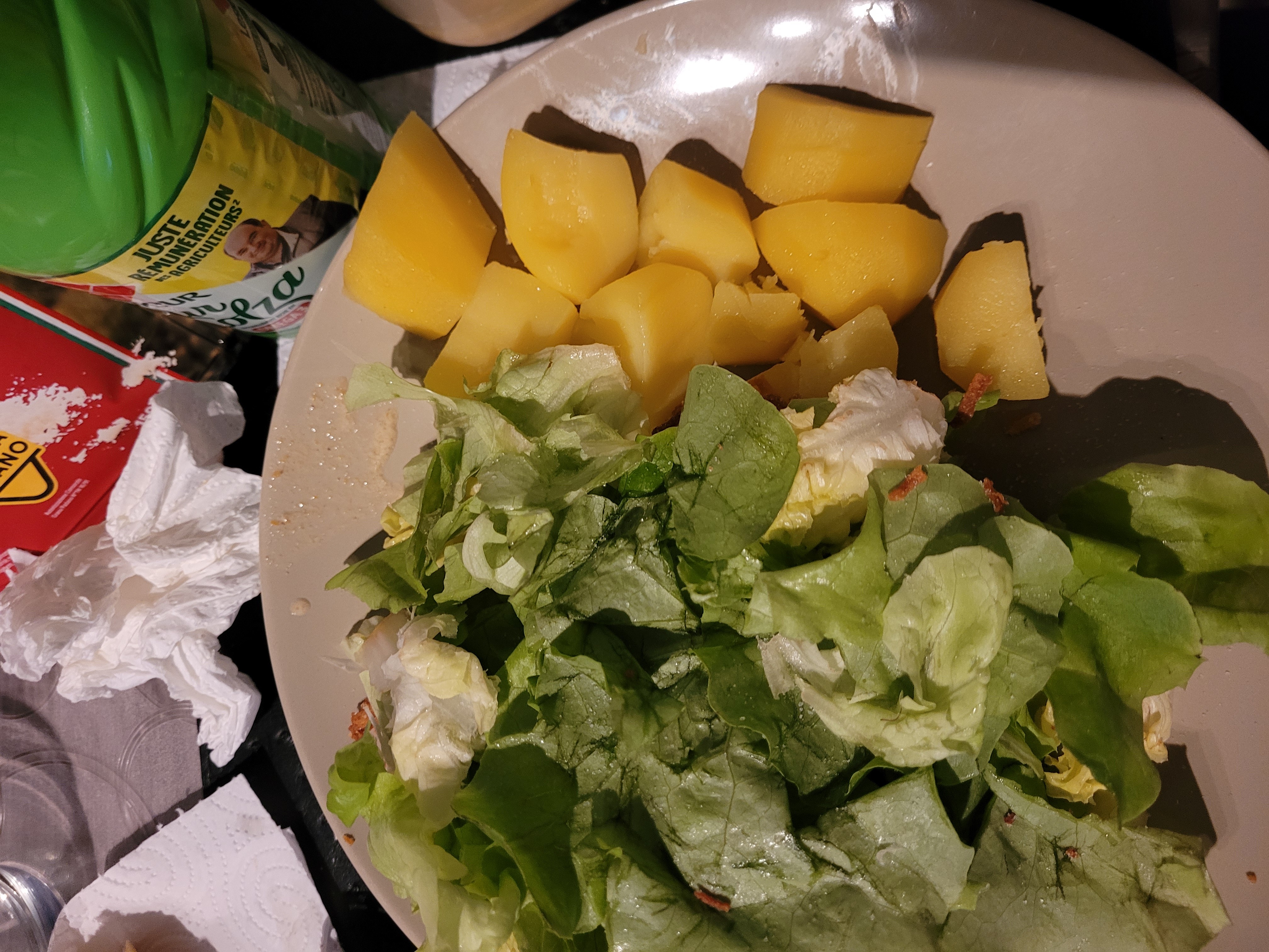 Pommes de terre et salade