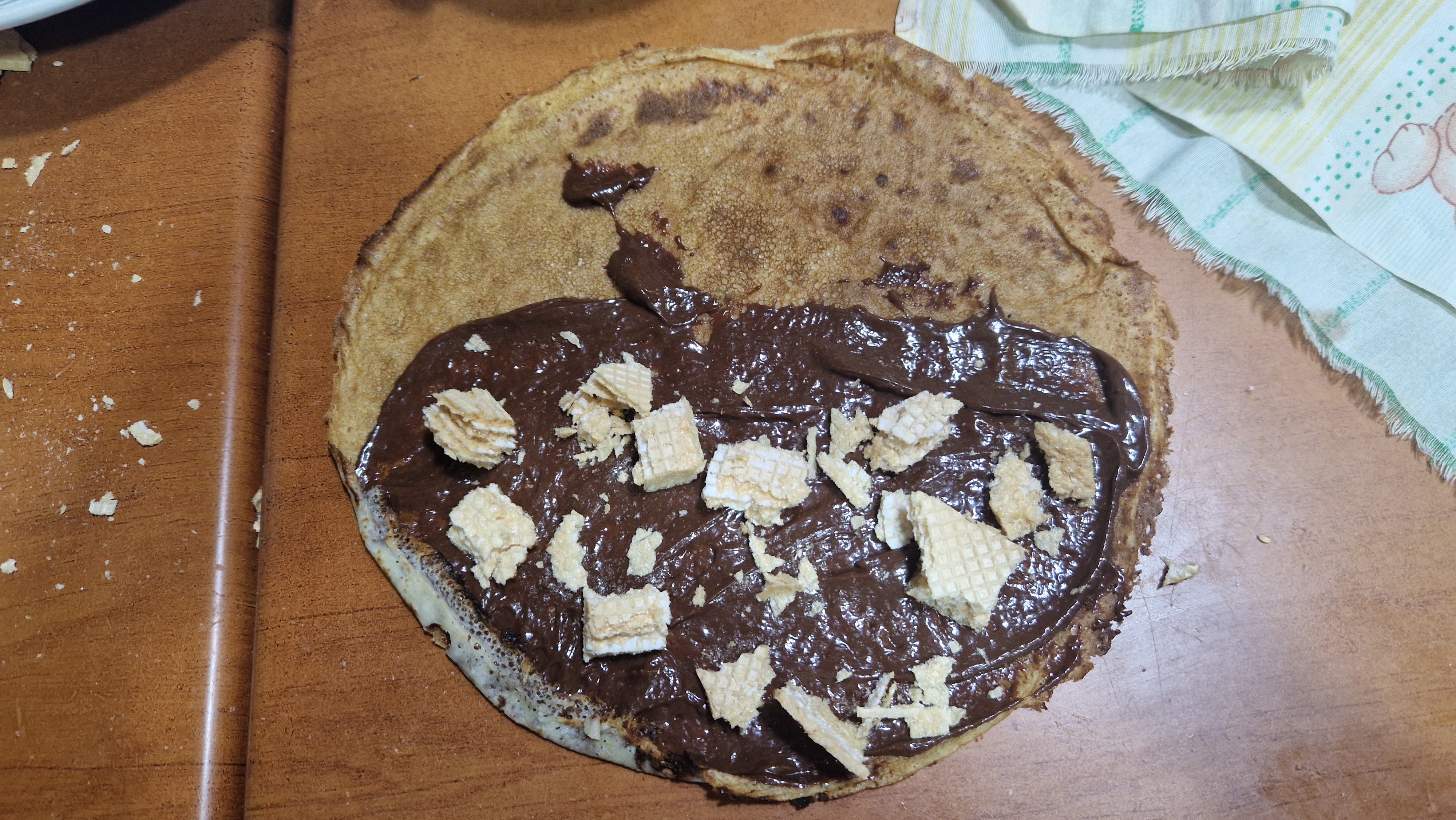 Crêpe au chocolat et gaufrette