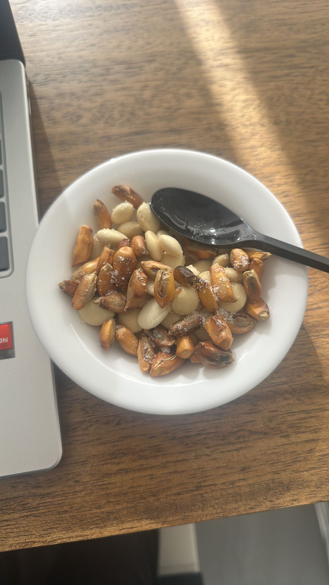 maíz tostado y habas