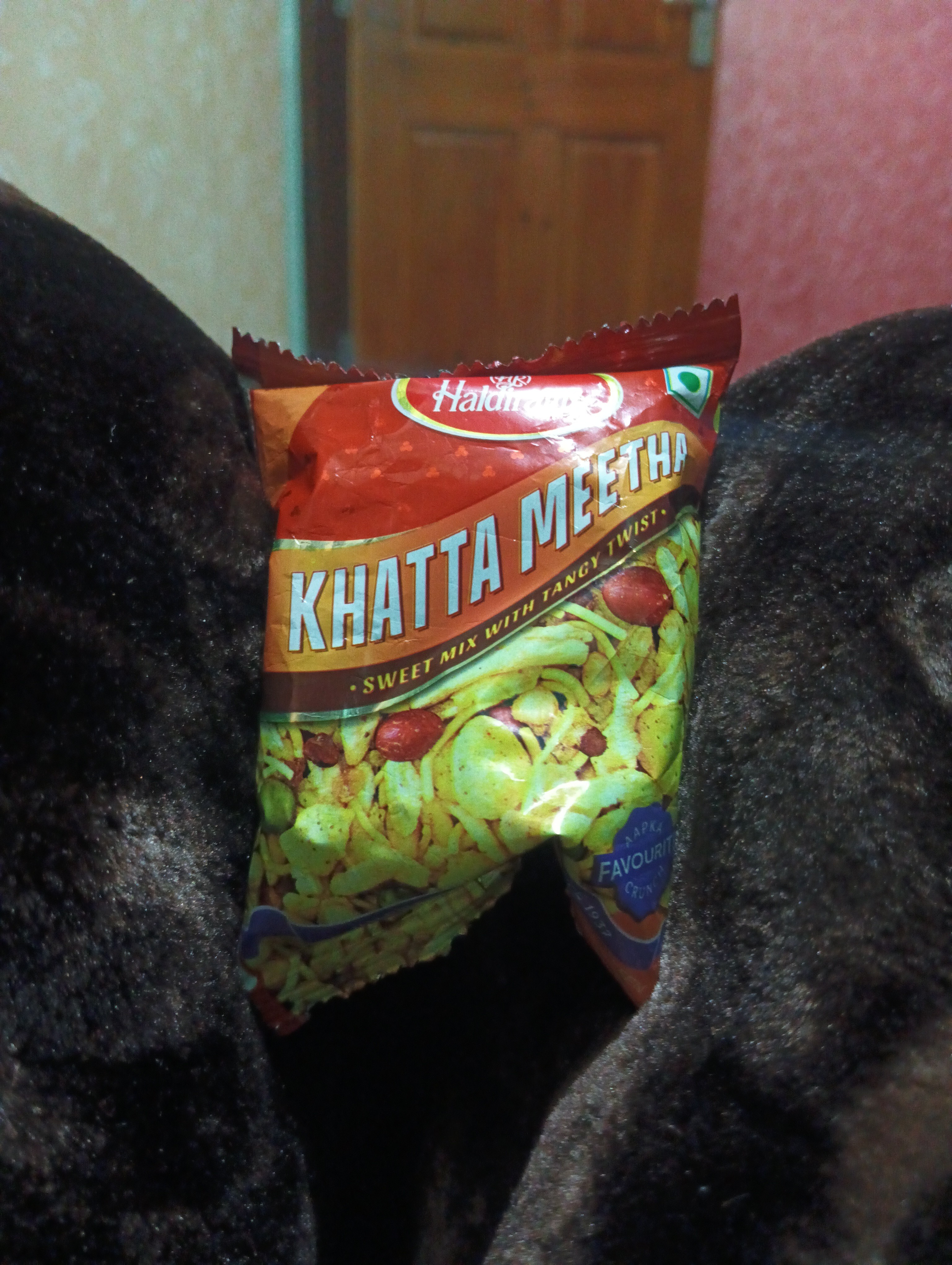 Khatta Meetha Snack Mix