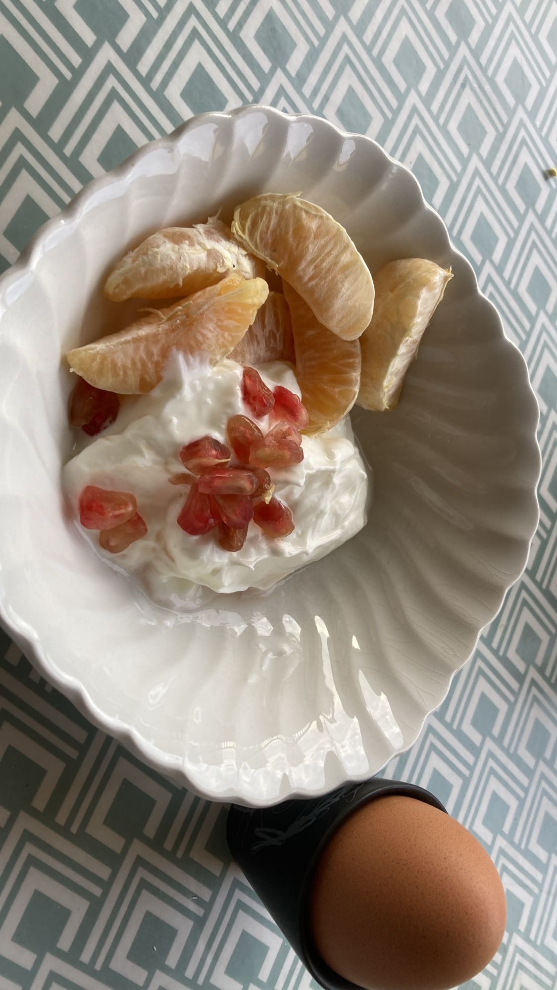 Yoghurt med frukt & ägg