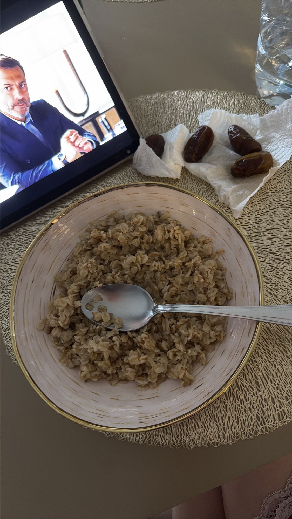 овсянка с финиками