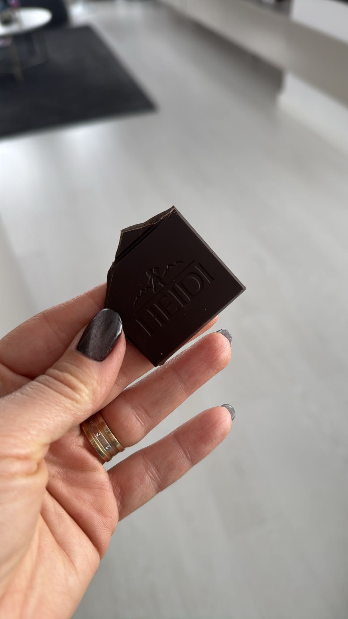 Pătrățică ciocolată neagră