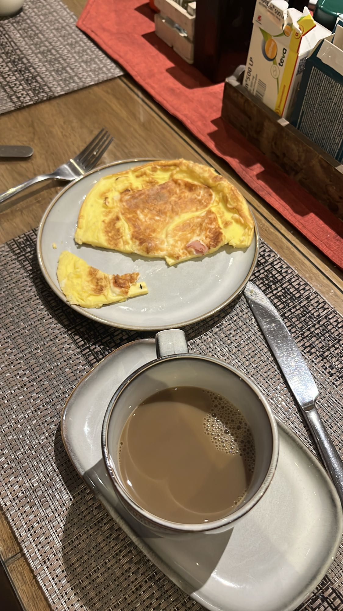 Crepioca con queso light y café con leche en polvo light