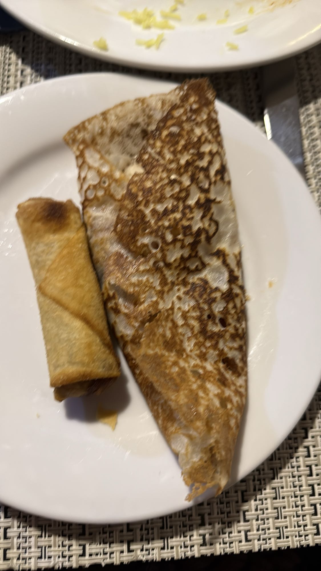 Блин и спринг-ролл