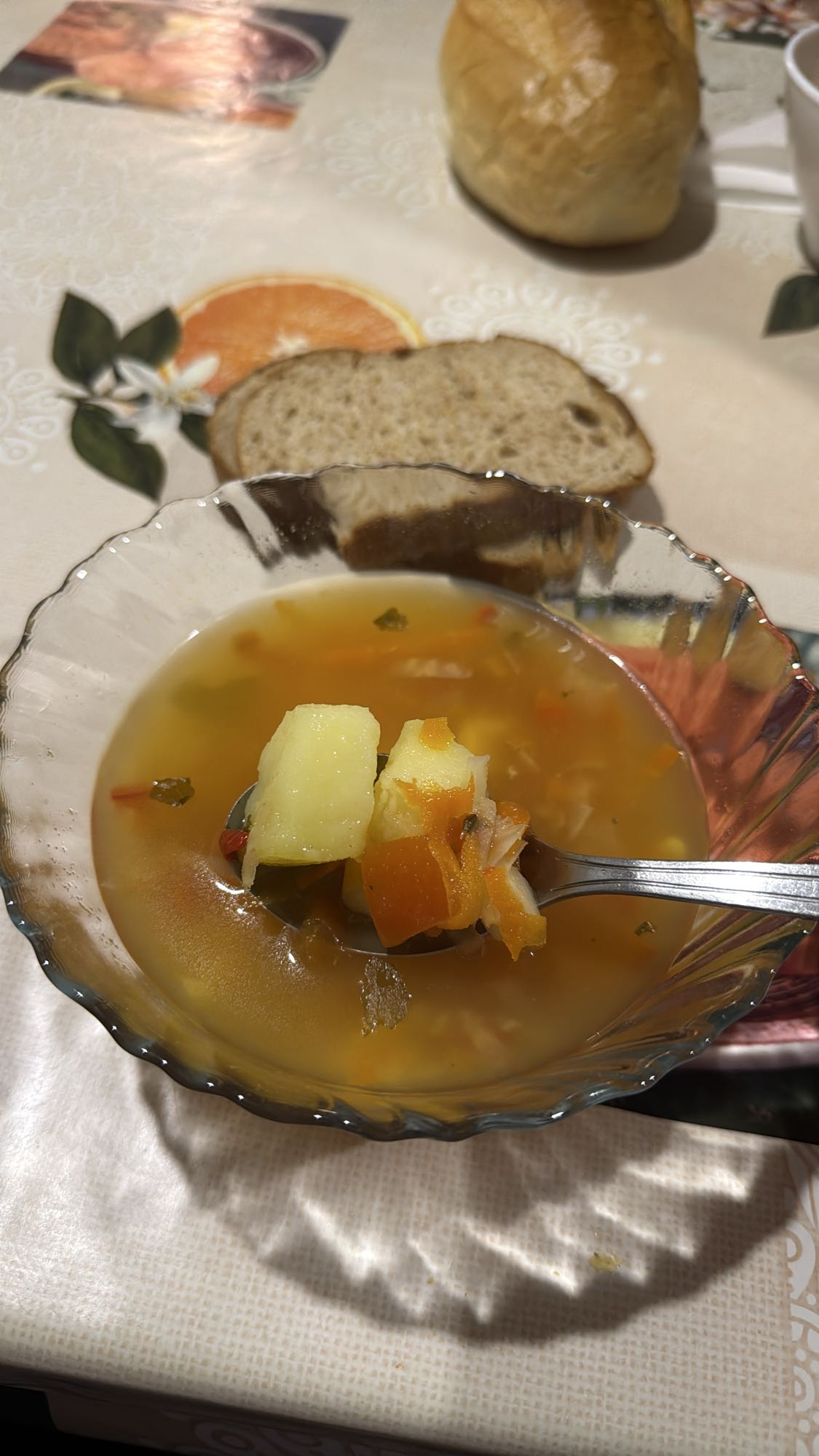 Supă de legume cu pâine