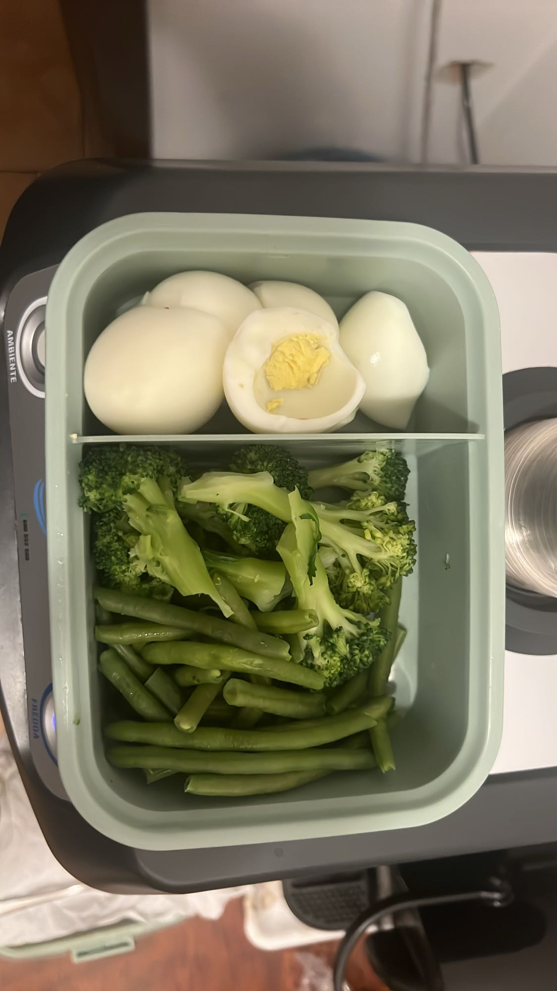 Yumurta ve Sebze Kutusu