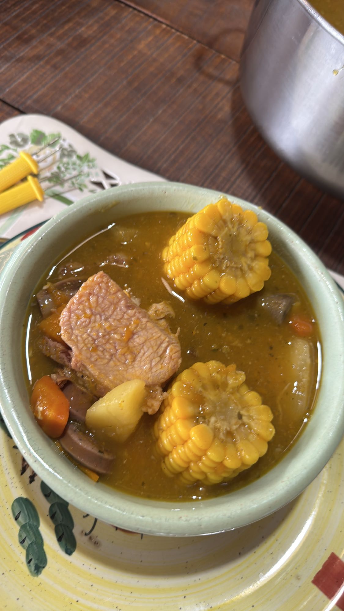 Sopa de carne y verduras
