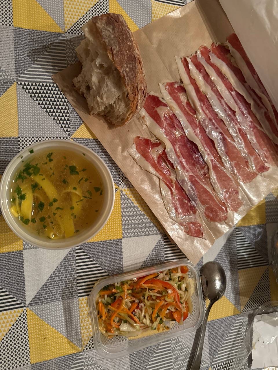 Soup, ham, bread & salad