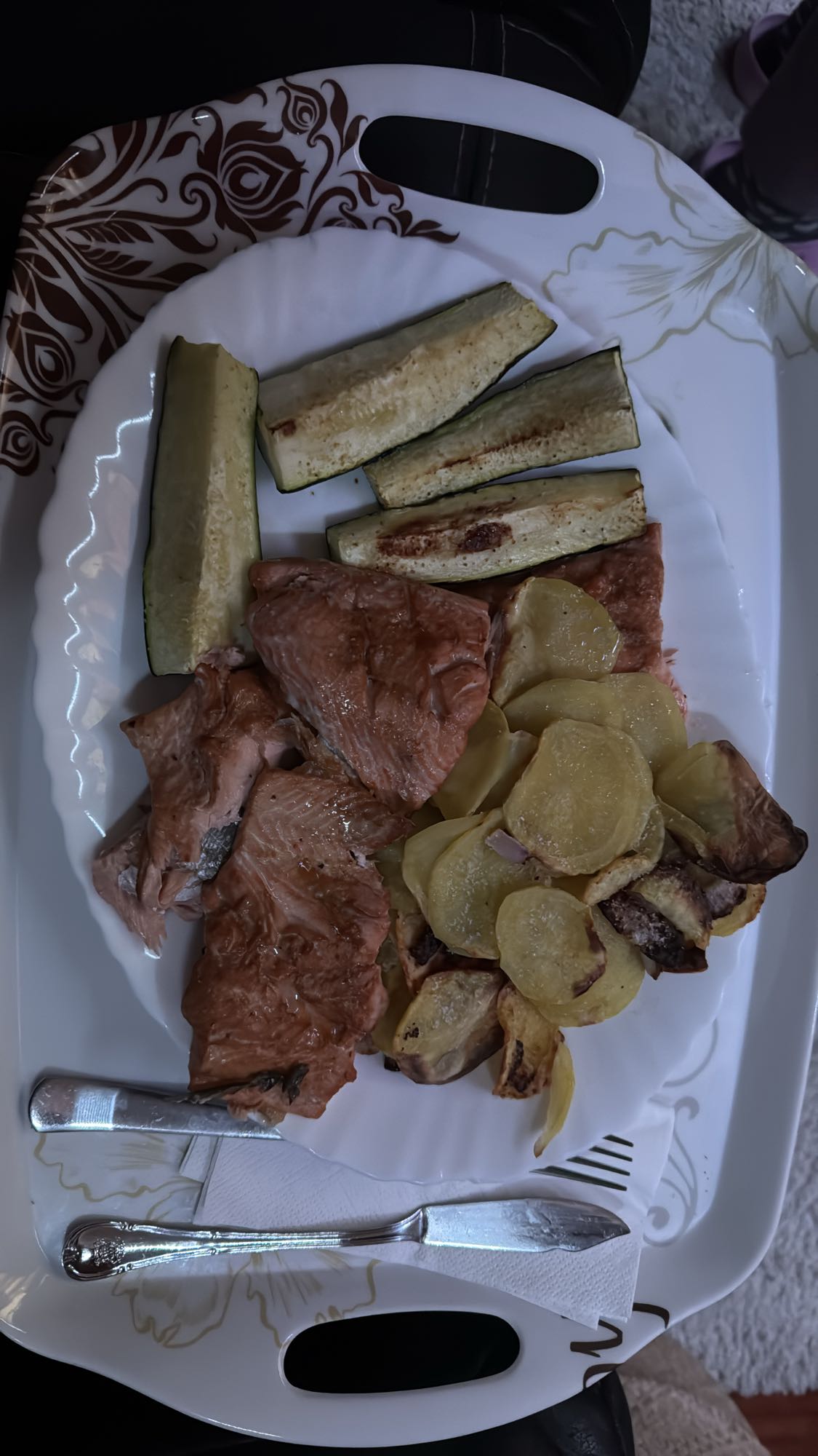 Salmón con verduras