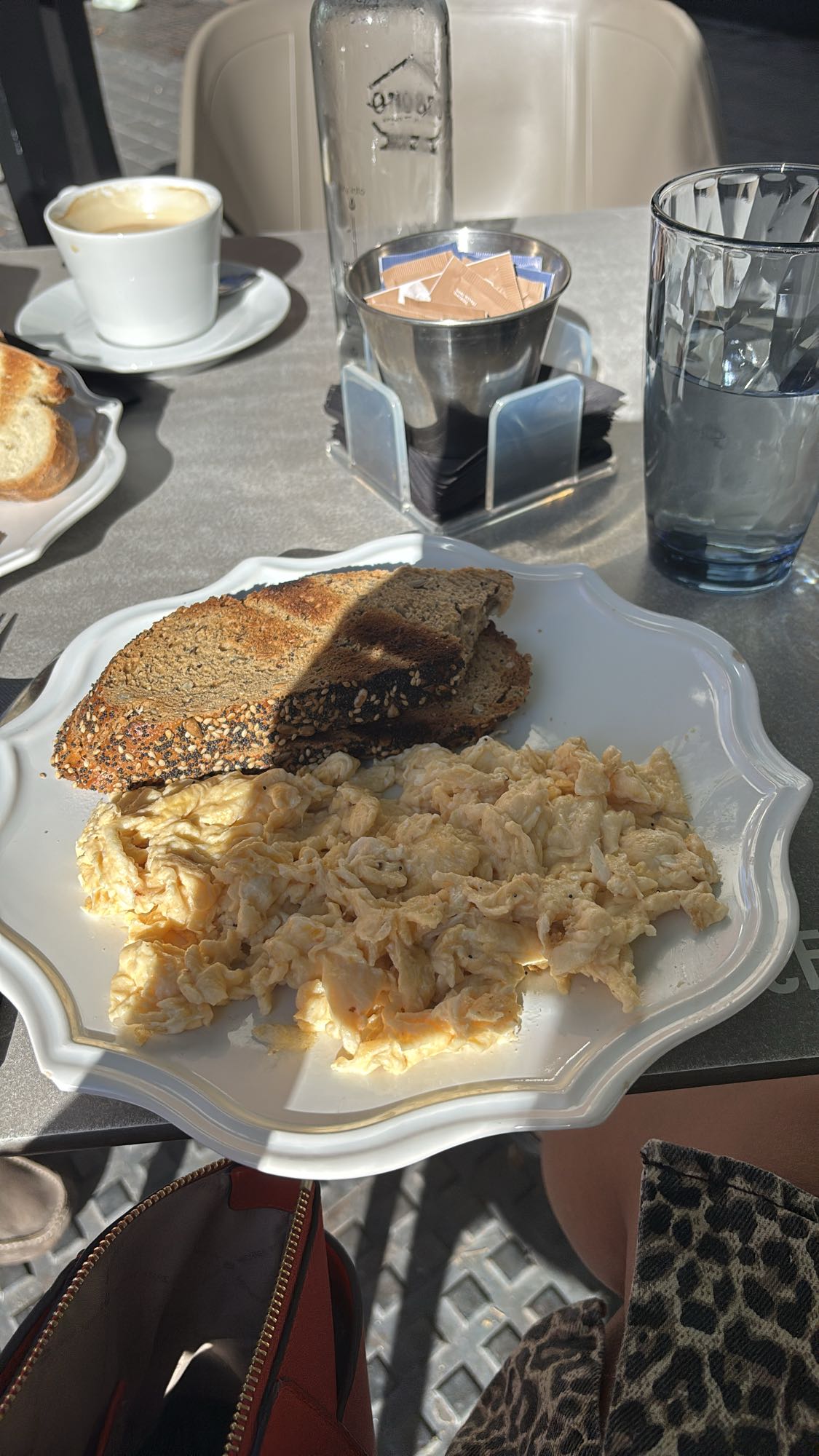 Äggröra med fullkornsbröd