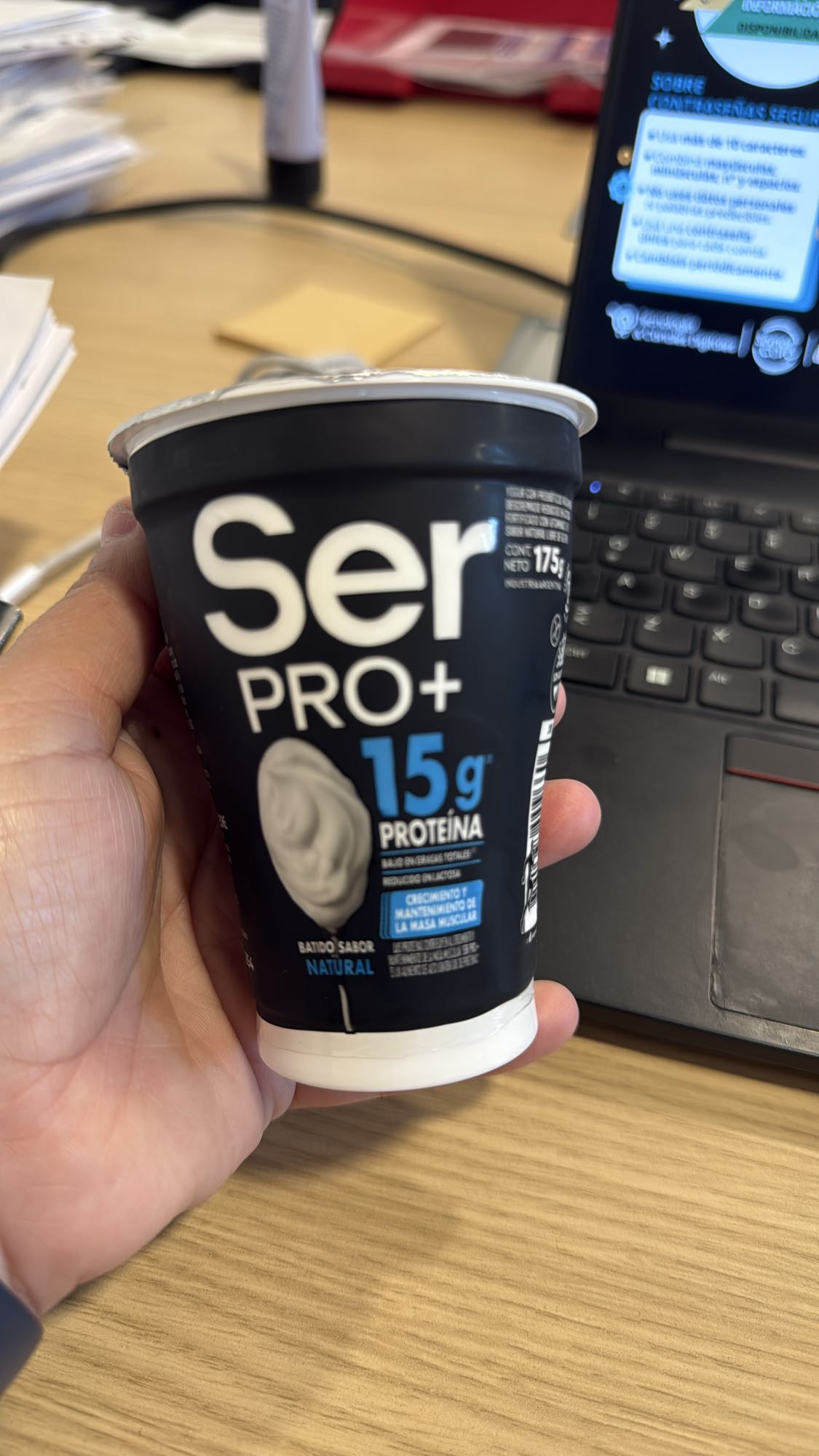 Yogur natural alto en proteína