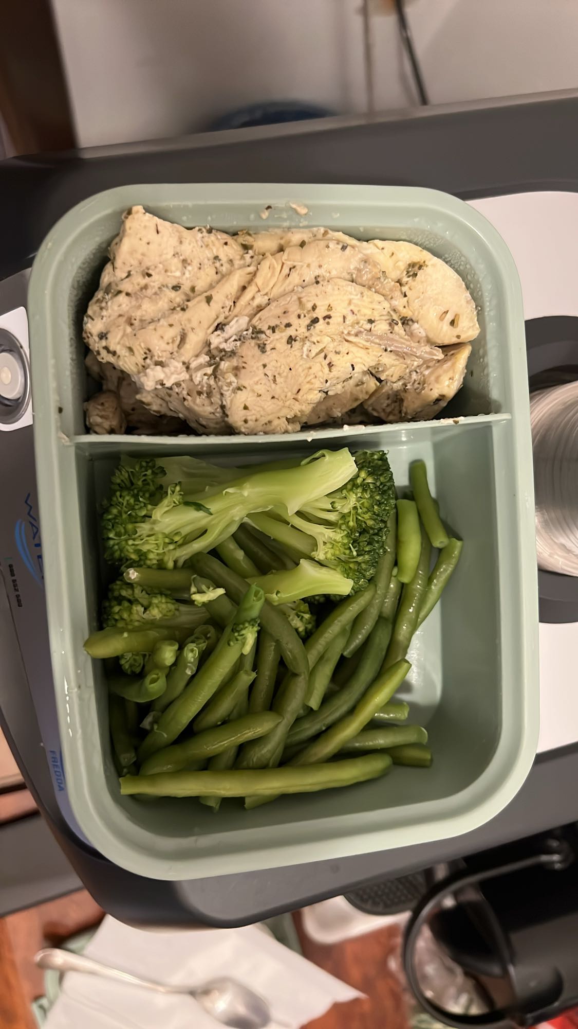 Tavuk ve Sebze Tabağı