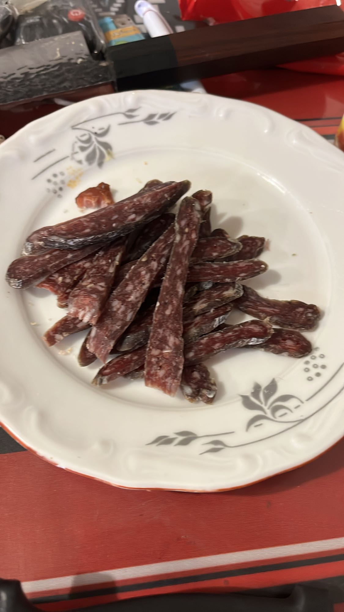 сушен колбас