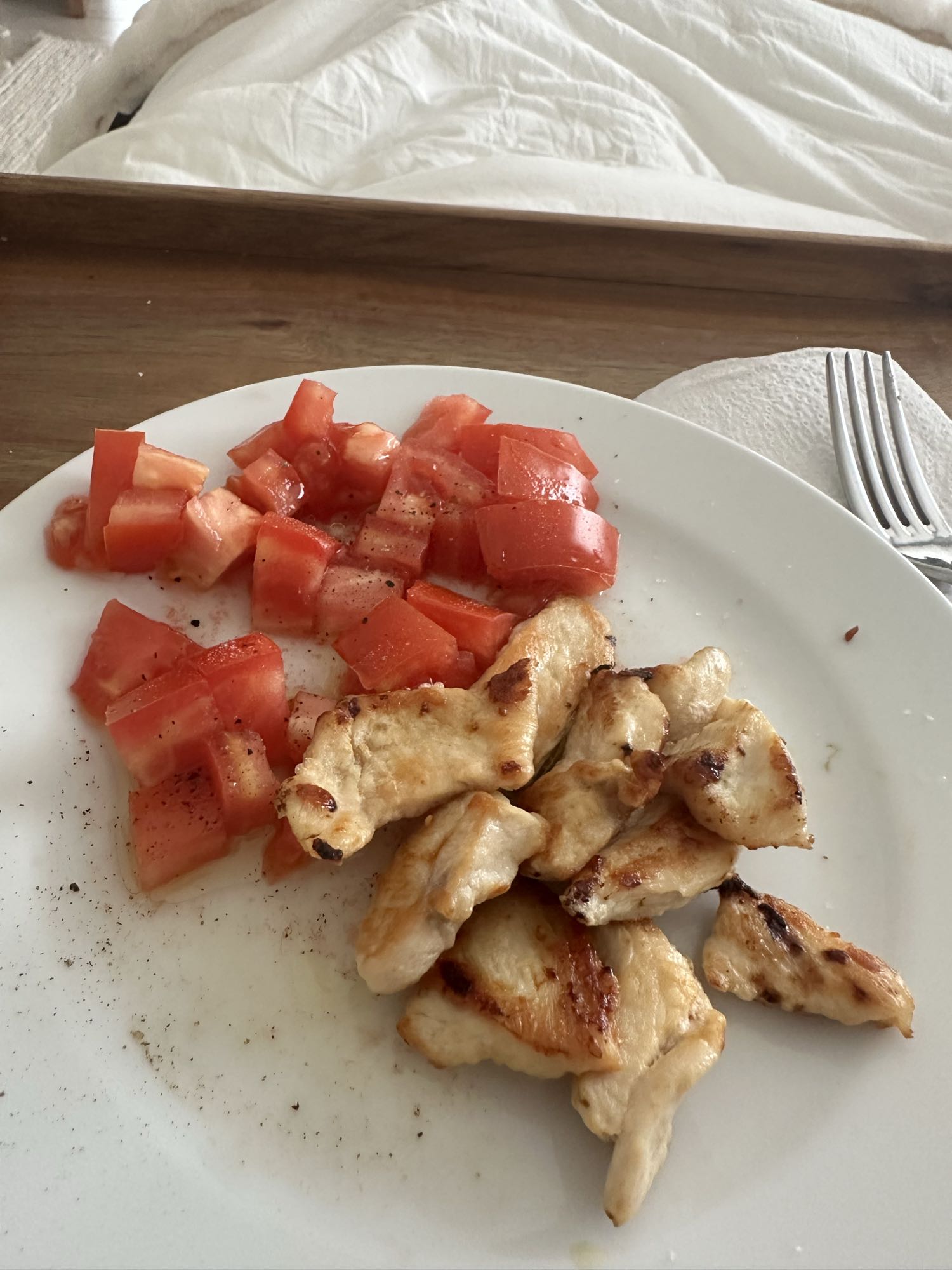 Pollo a la plancha con tomate